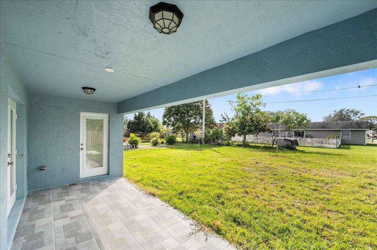 1238 SW Milan Lane, Port St. Lucie, FL 34953 9