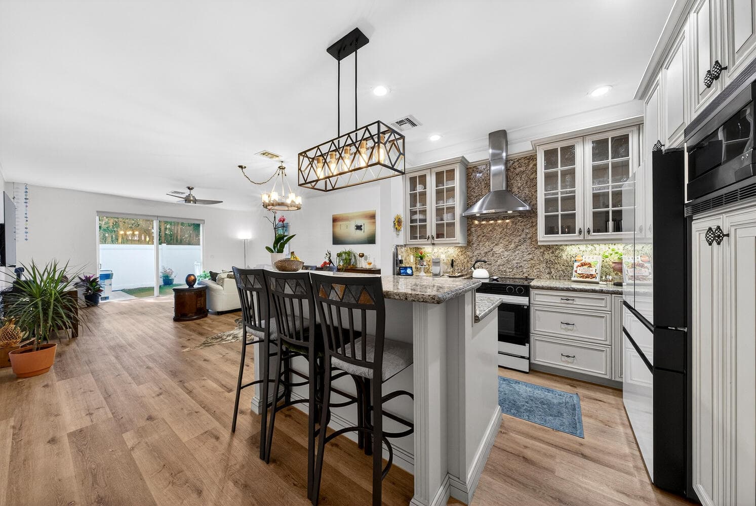 1942 NE 32nd Street, Lighthouse Point, FL 33064 11