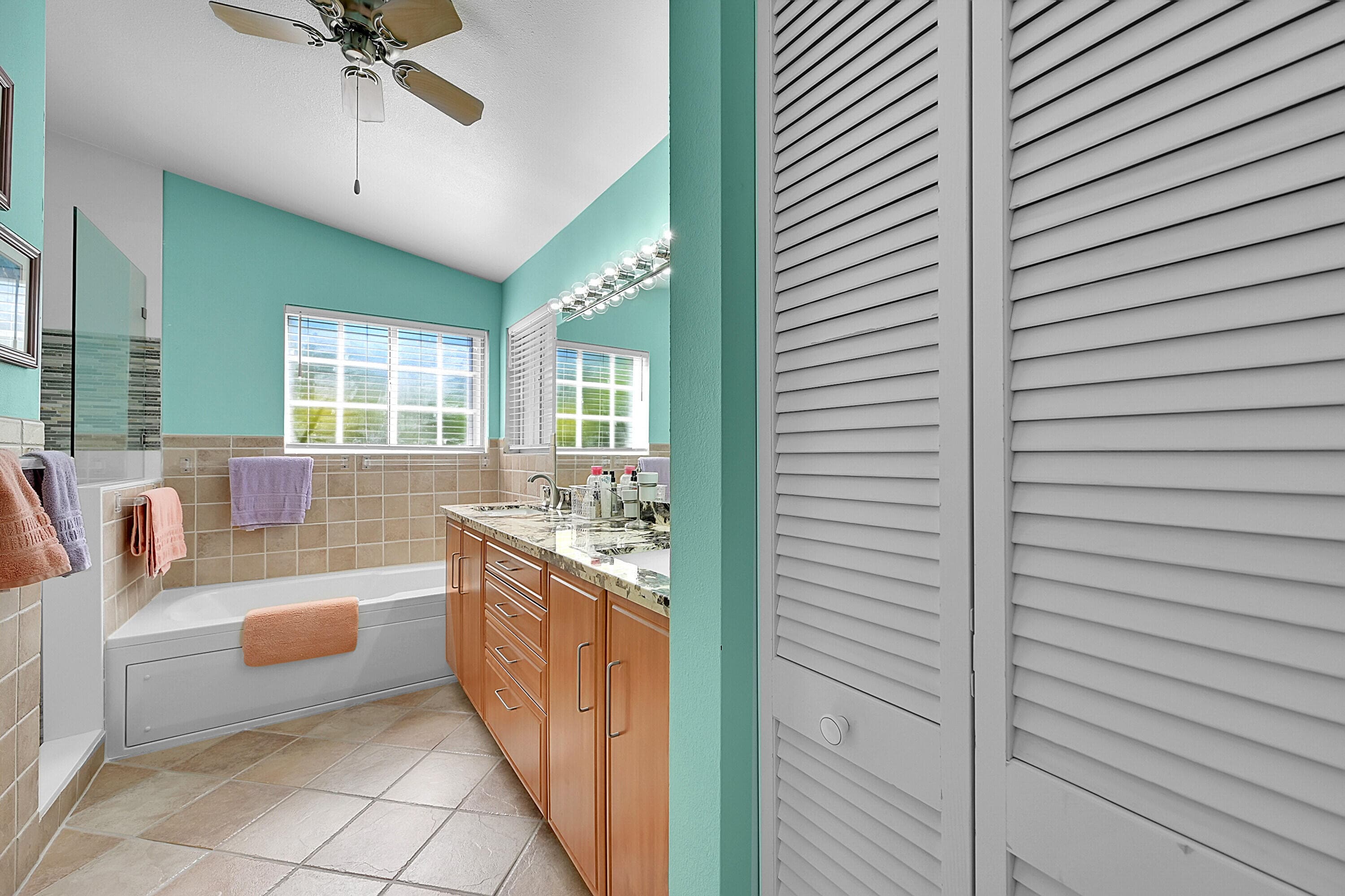 2922 Port Royale Lane S, Fort Lauderdale, FL 33308 30