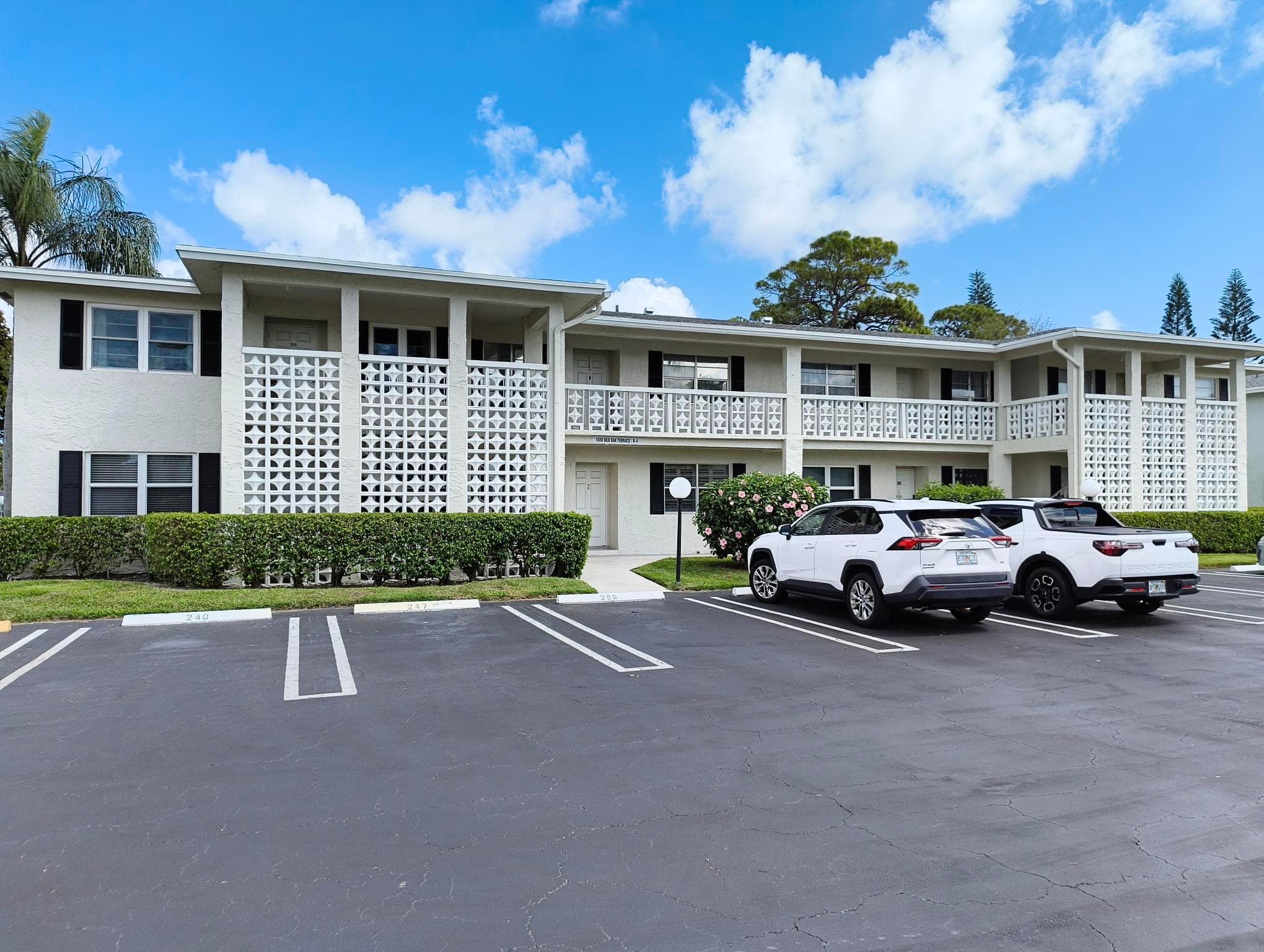 1020 Silk Oak Terrace 102, Delray Beach, FL 33445
