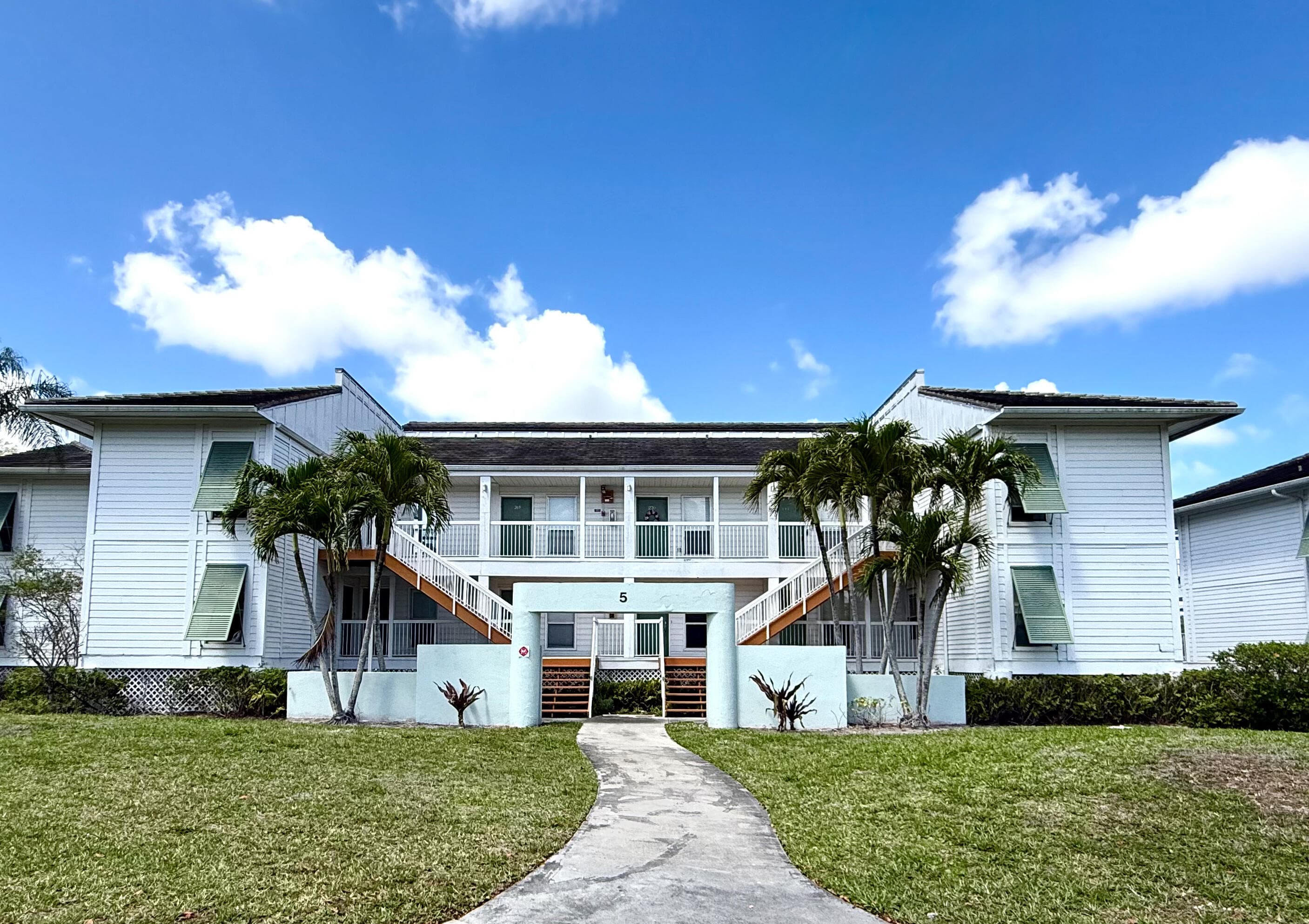 167 Cypress Point Drive, Palm Beach Gardens, FL 33418 3