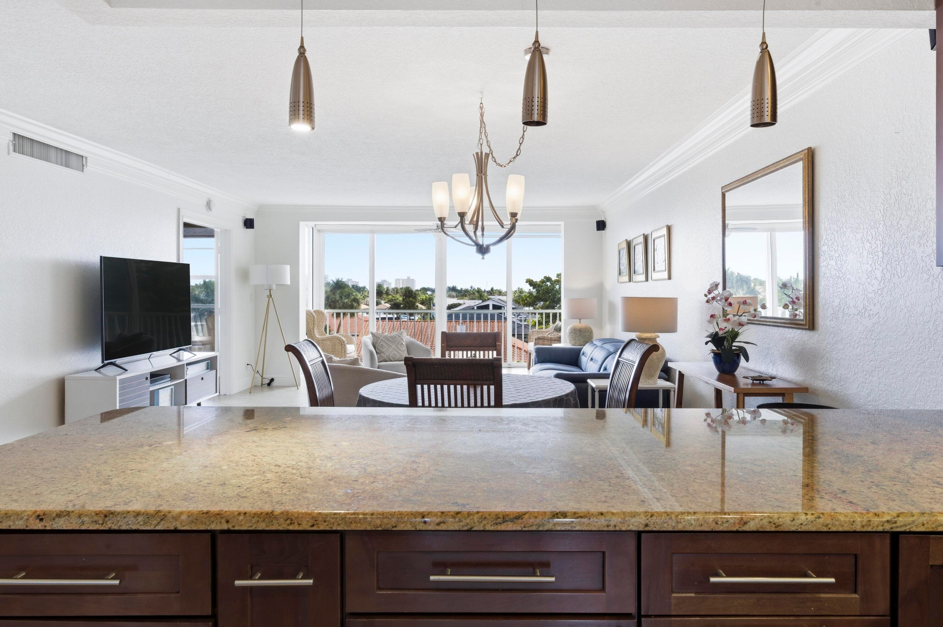 3000 NE 48th Court 406, Lighthouse Point, FL 33064 5