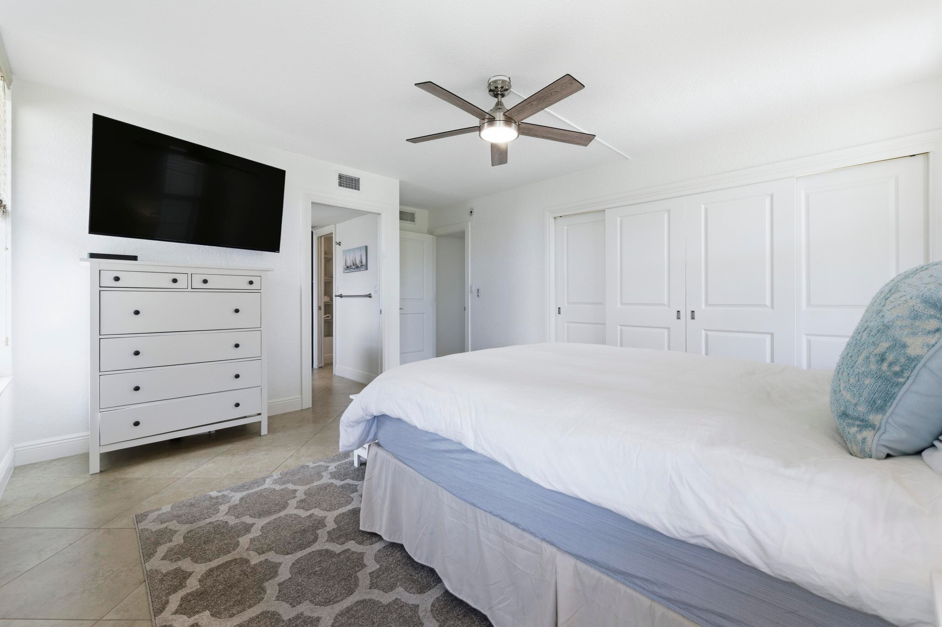 3000 NE 48th Court 406, Lighthouse Point, FL 33064 14