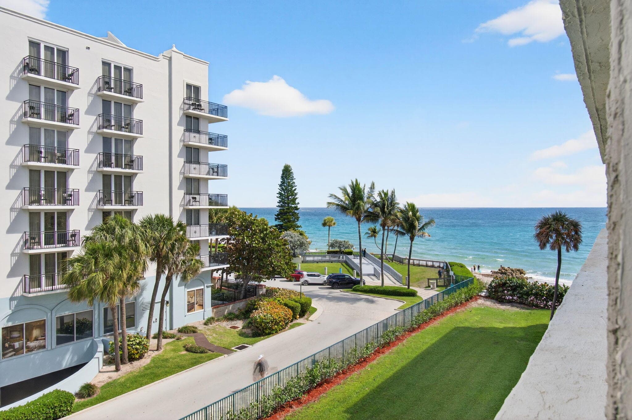 1239 Hillsboro Mile 403, Hillsboro Beach, FL 33062 35