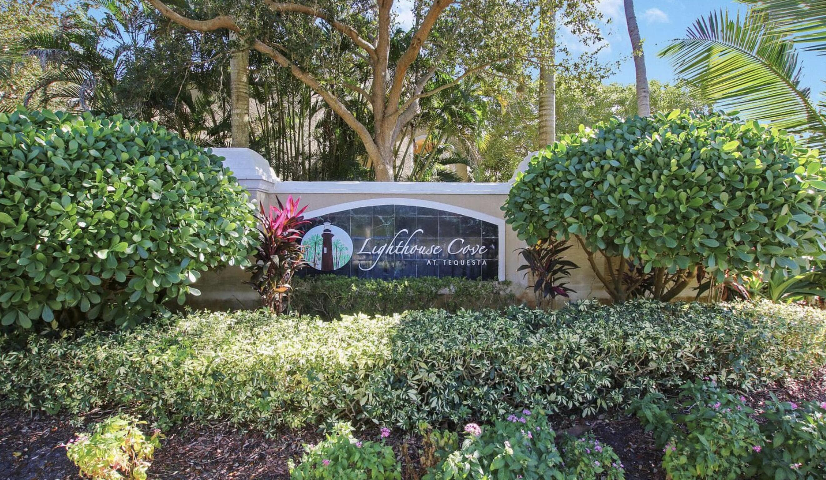 266 Village Boulevard 6102, Tequesta, FL 33469 2