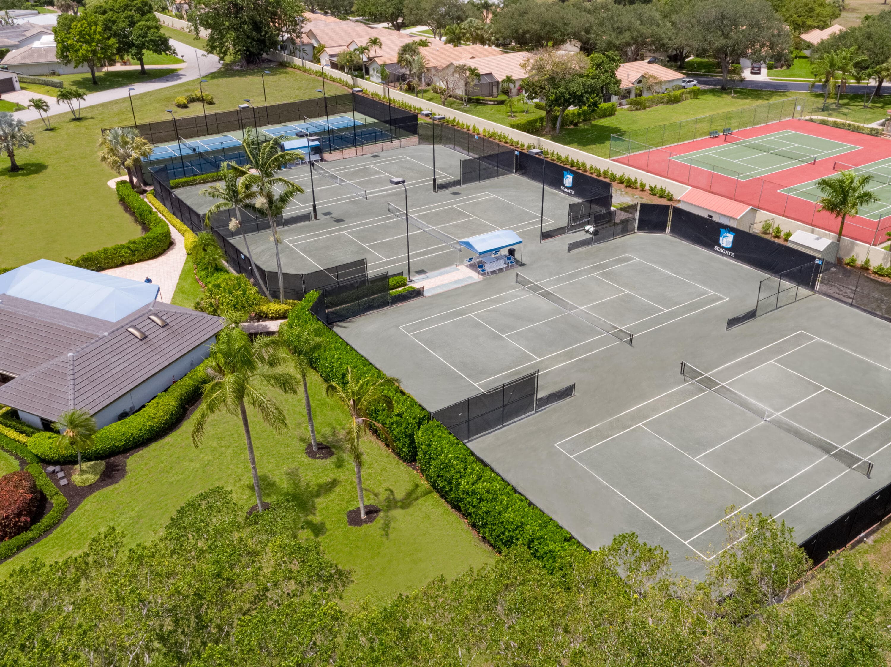 4869 Pineview Circle, Delray Beach, FL 33445 56