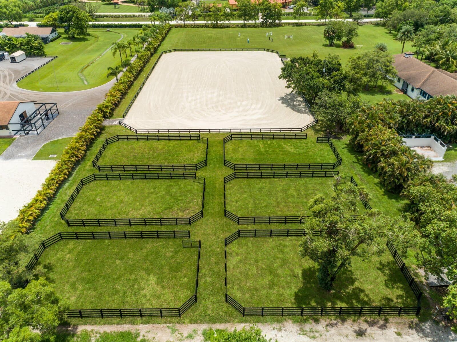 5656 South Shore Boulevard, Wellington, FL 33449 27