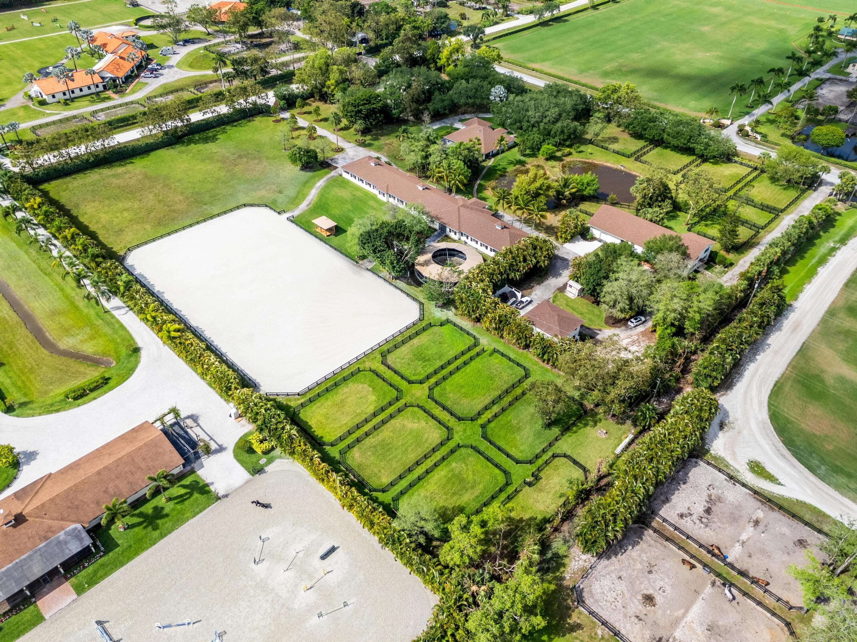 5656 South Shore Boulevard, Wellington, FL 33449 102