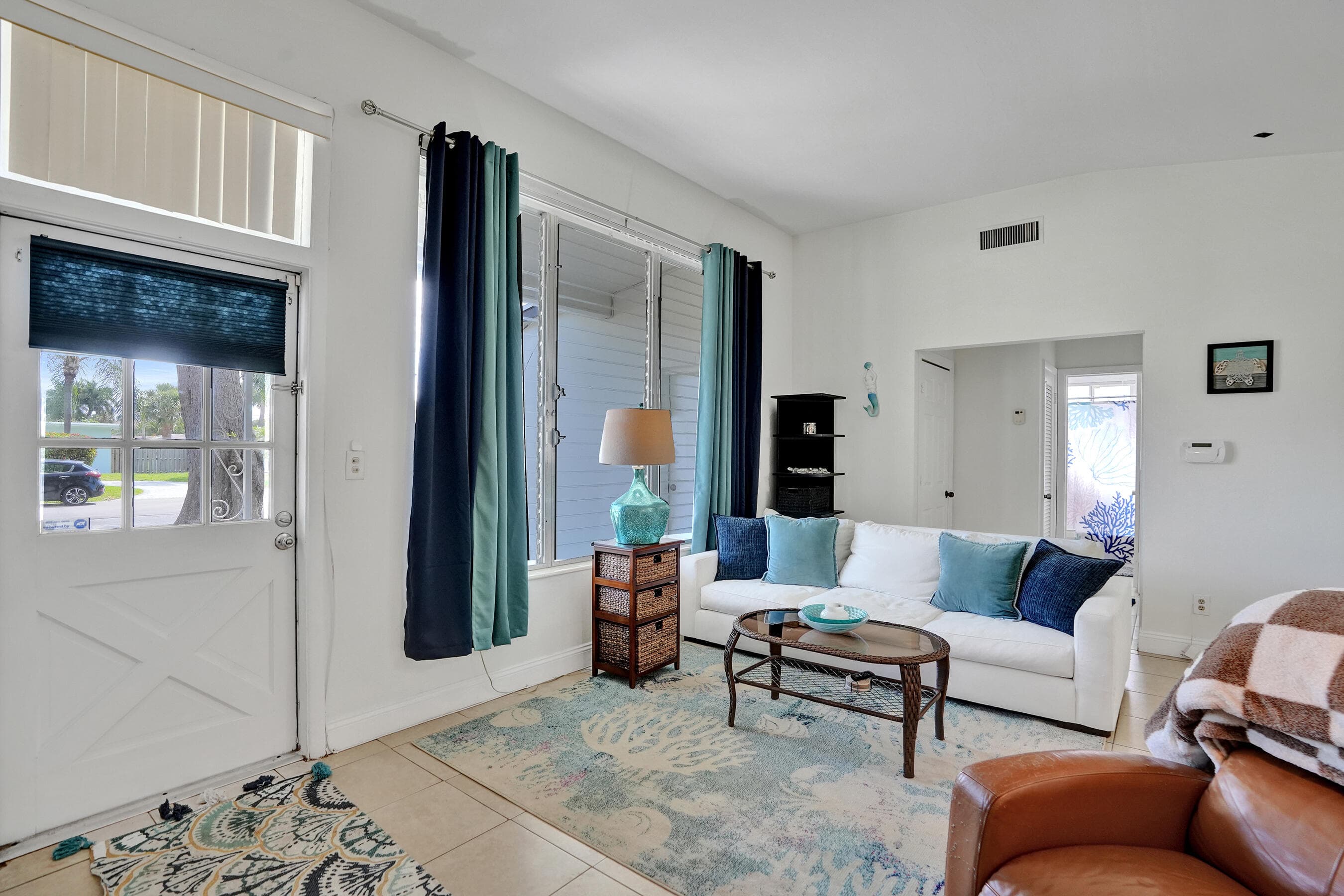 2461 NE 20th Avenue, Lighthouse Point, FL 33064 5