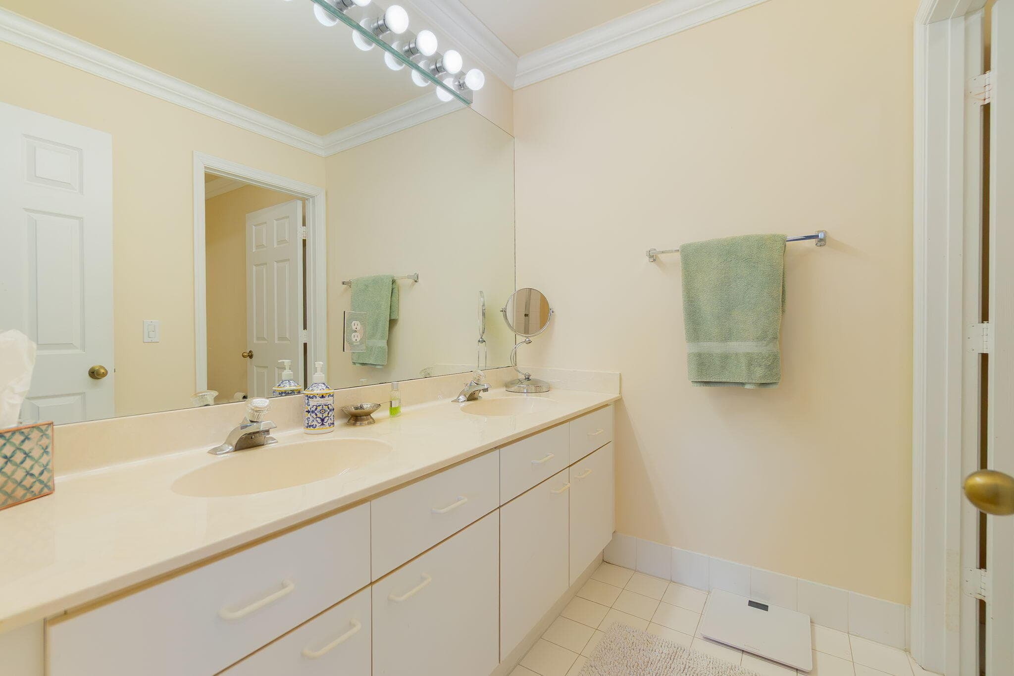 6005 Newport Village Way, Lake Worth, FL 33463 32