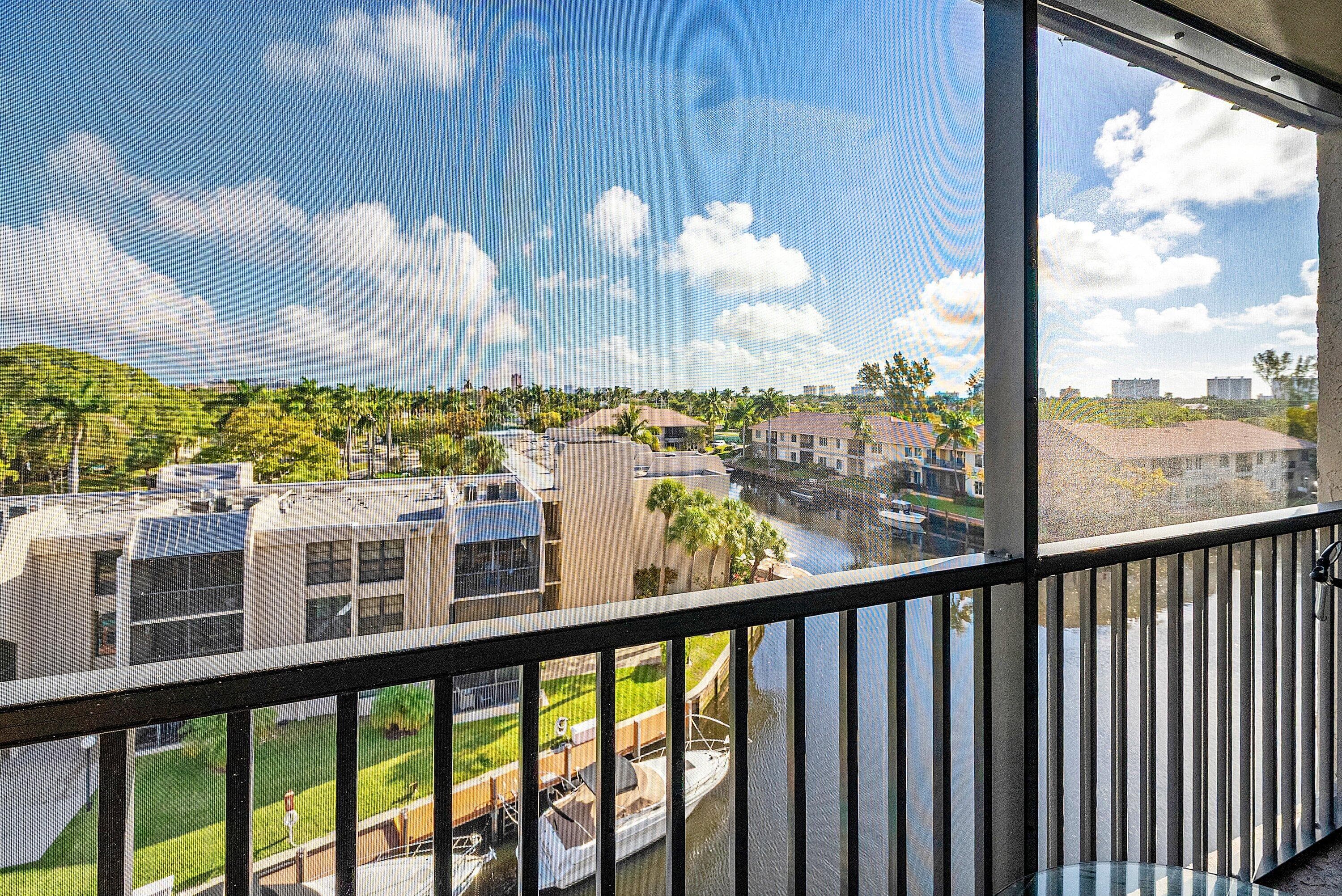 6 Royal Palm Way 605, Boca Raton, FL 33432 31