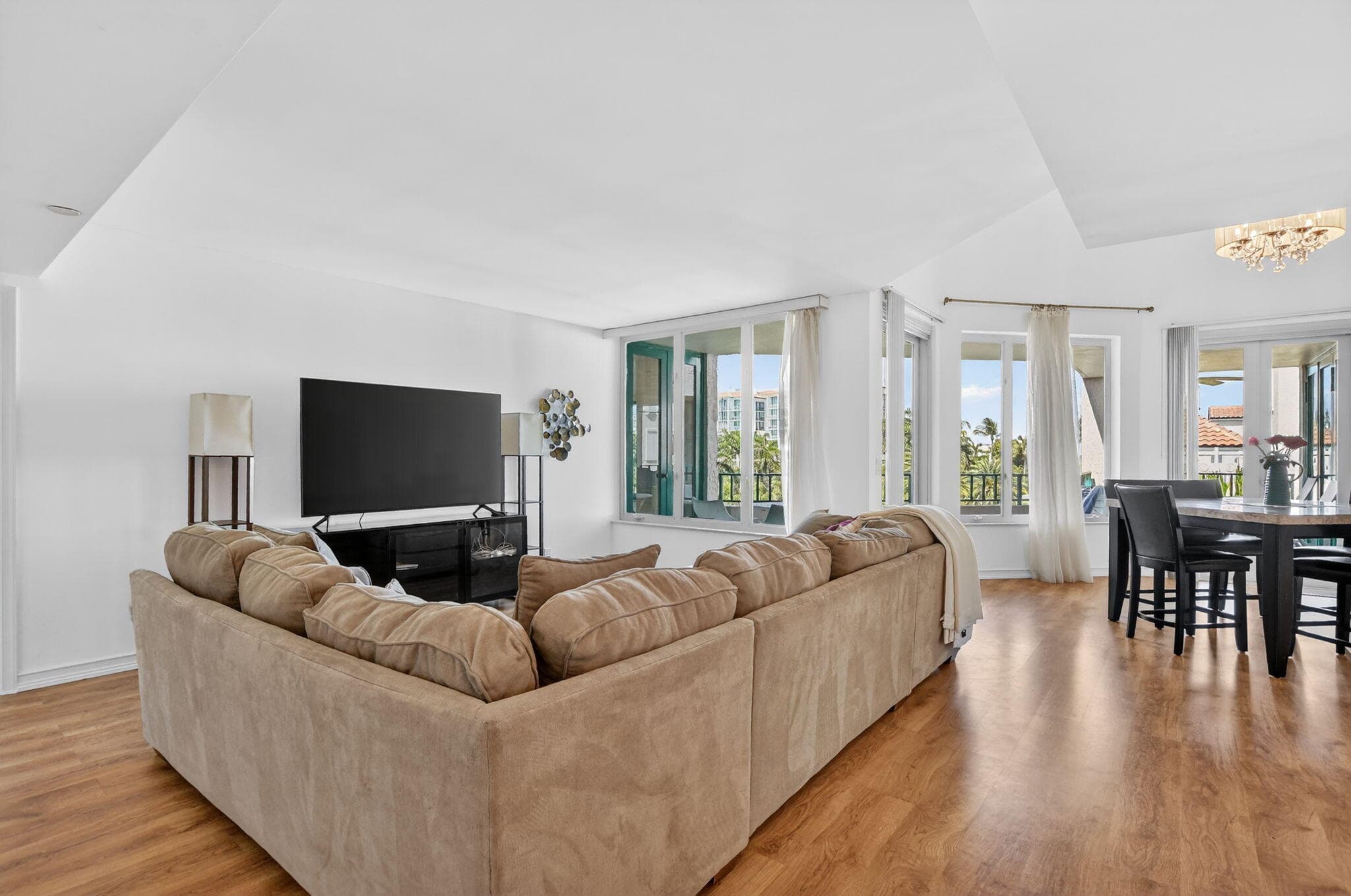 120 SE 5th Avenue 520, Boca Raton, FL 33432 4