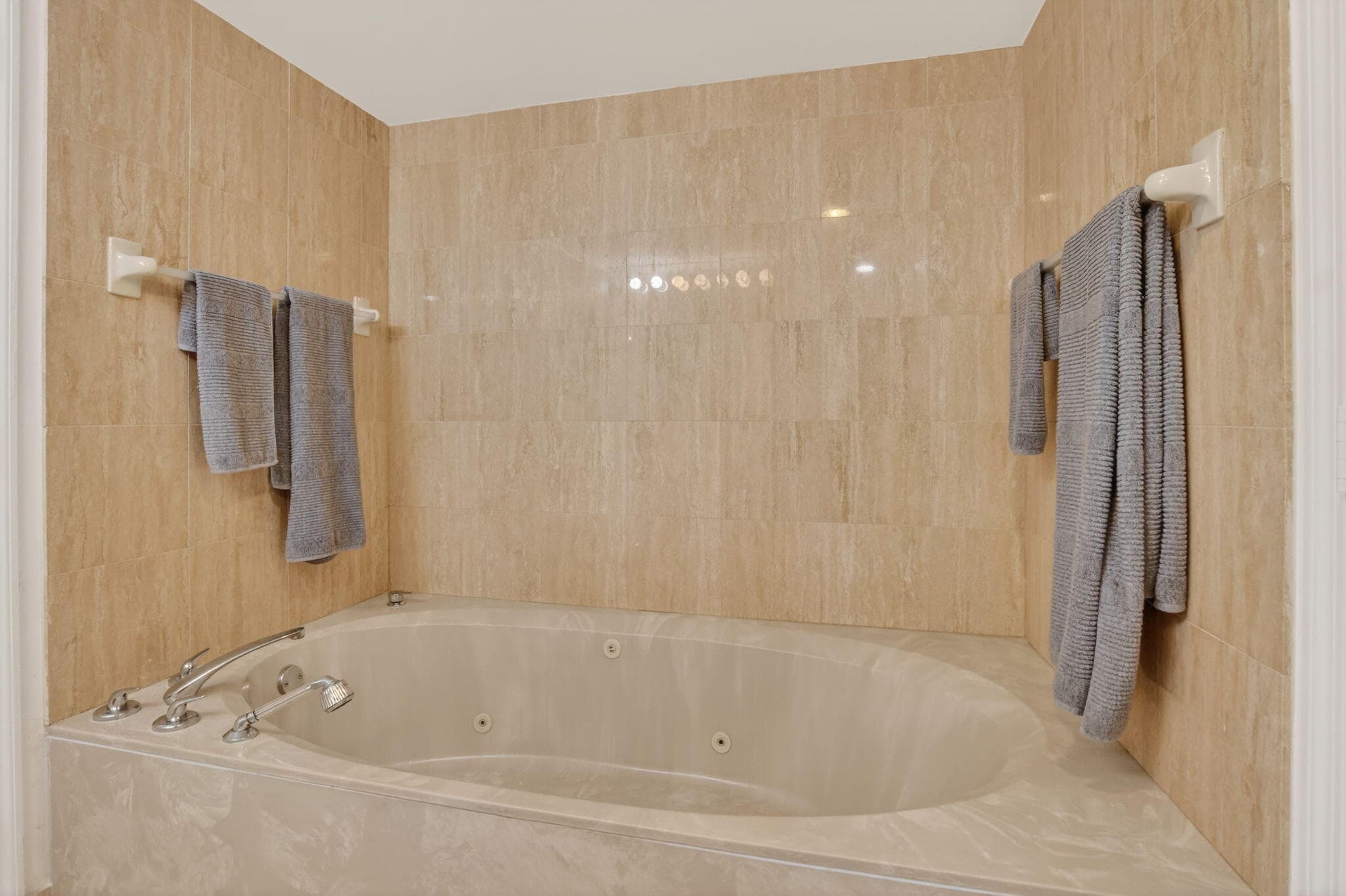 120 SE 5th Avenue 520, Boca Raton, FL 33432 29