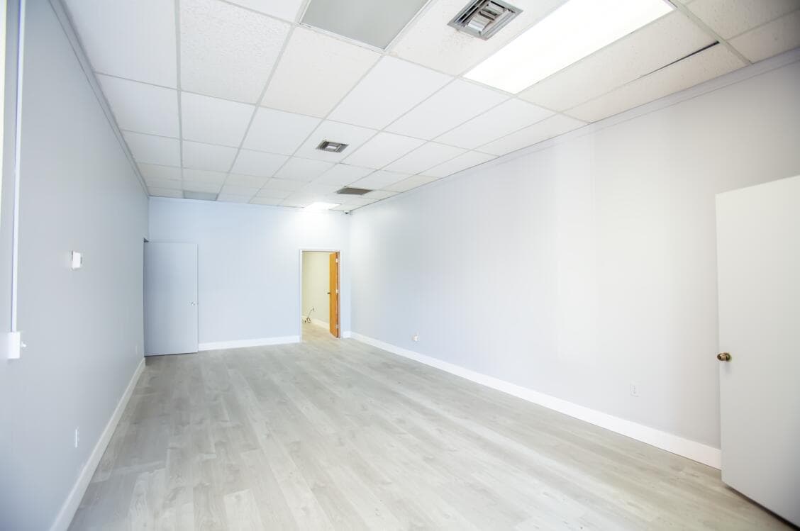 16350 NE 12th Avenue, North Miami Beach, FL 33162 12