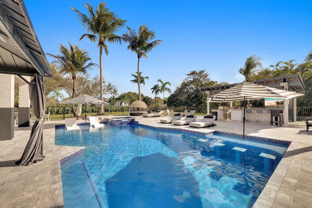 3541 Carlton Lane, Davie, FL 33330 58