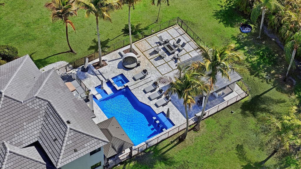 3541 Carlton Lane, Davie, FL 33330 87