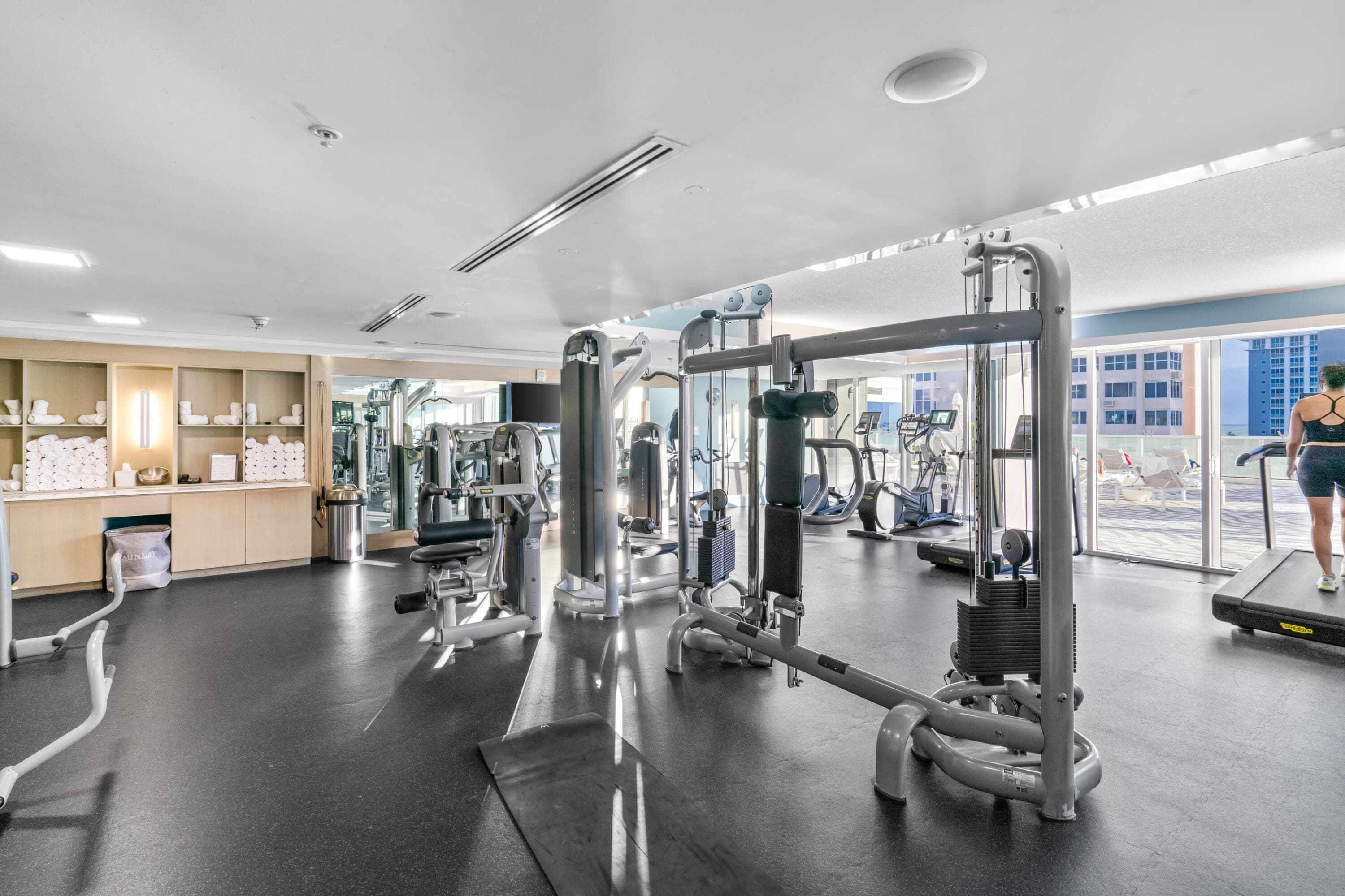 3101 Bayshore Drive 2105, Fort Lauderdale, FL 33304 43