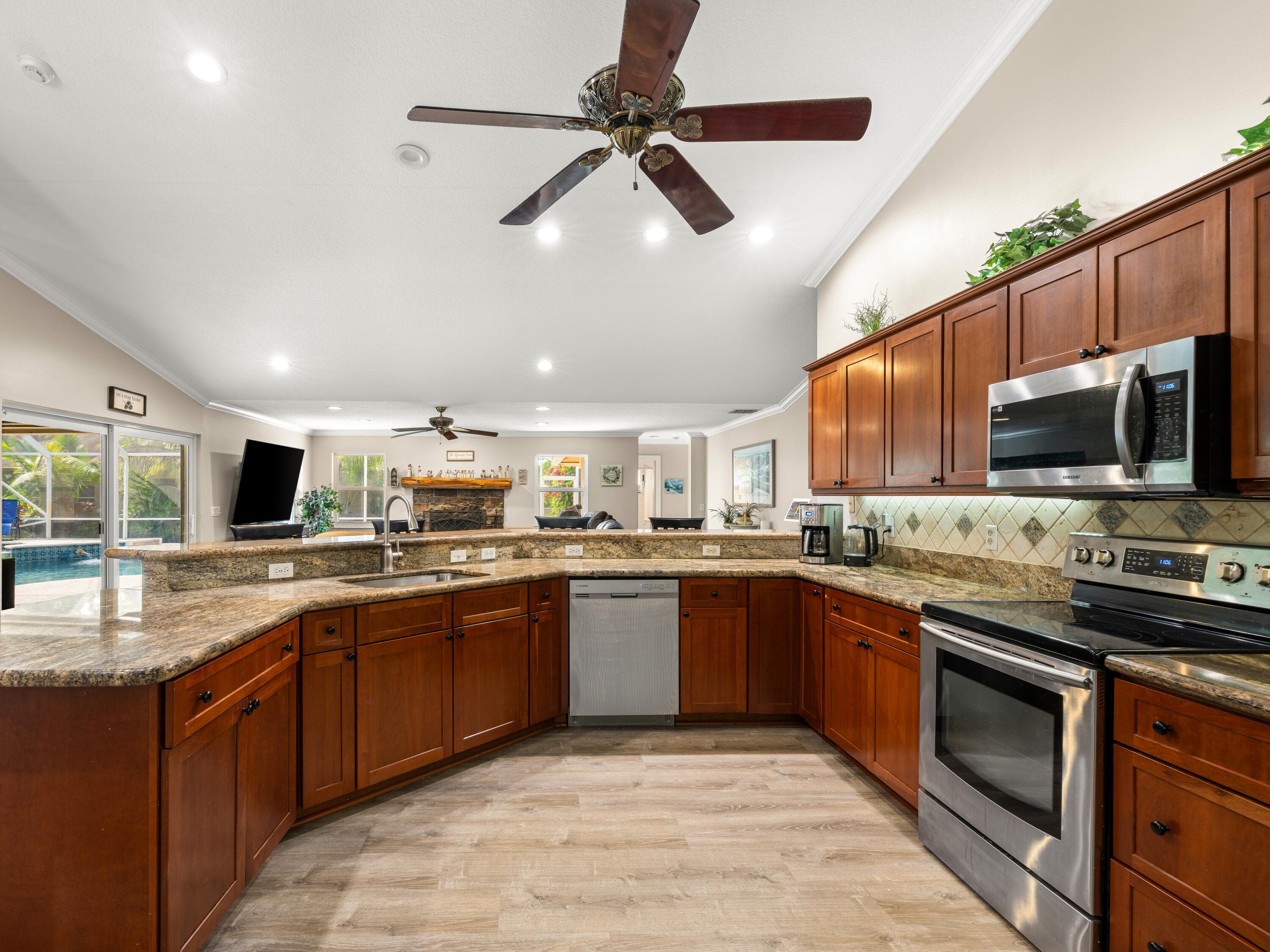 18392 N 50th St Street N, Loxahatchee, FL 33470 5
