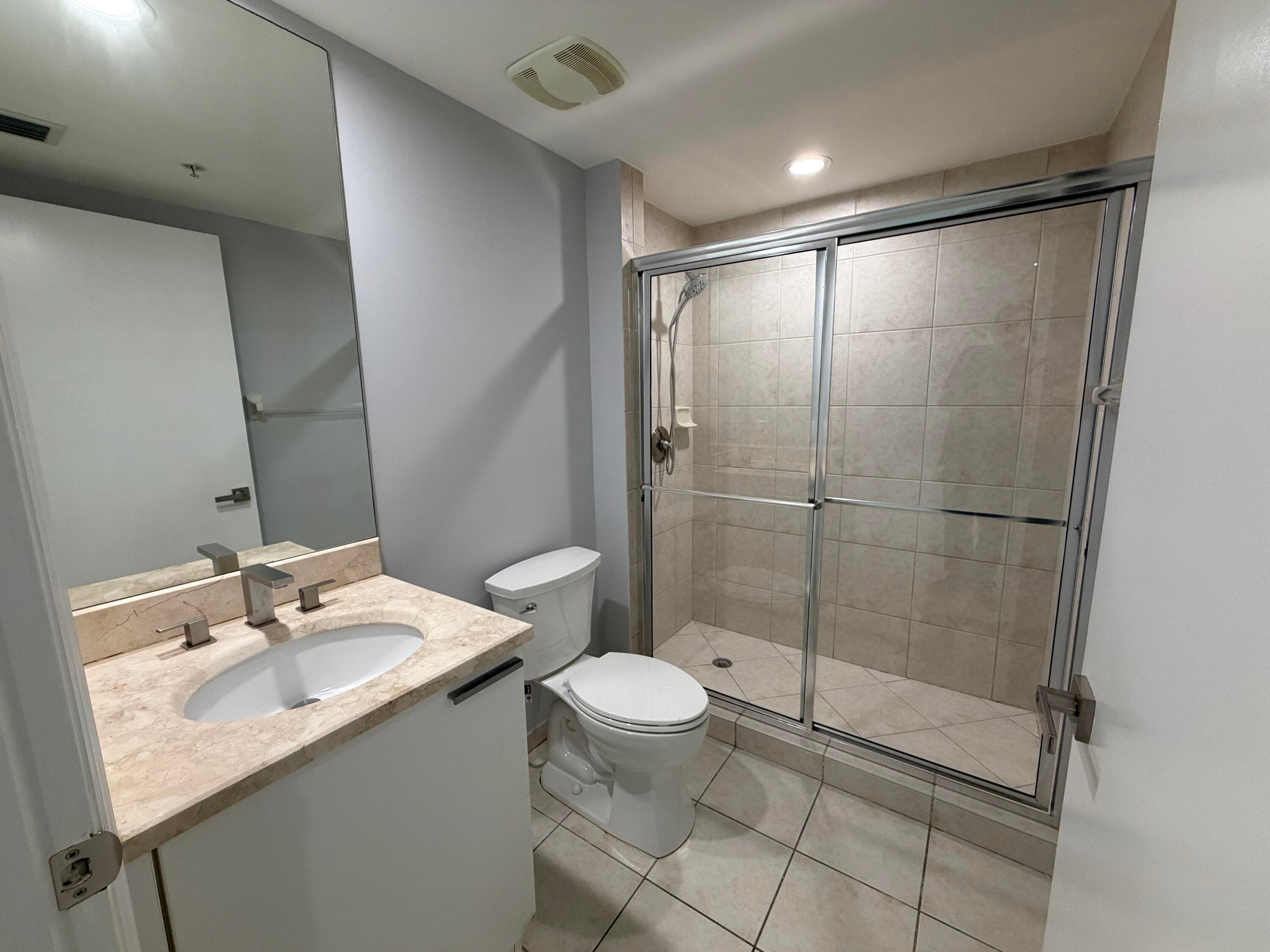 15051 Royal Oaks Lane 1603, North Miami, FL 33181 19