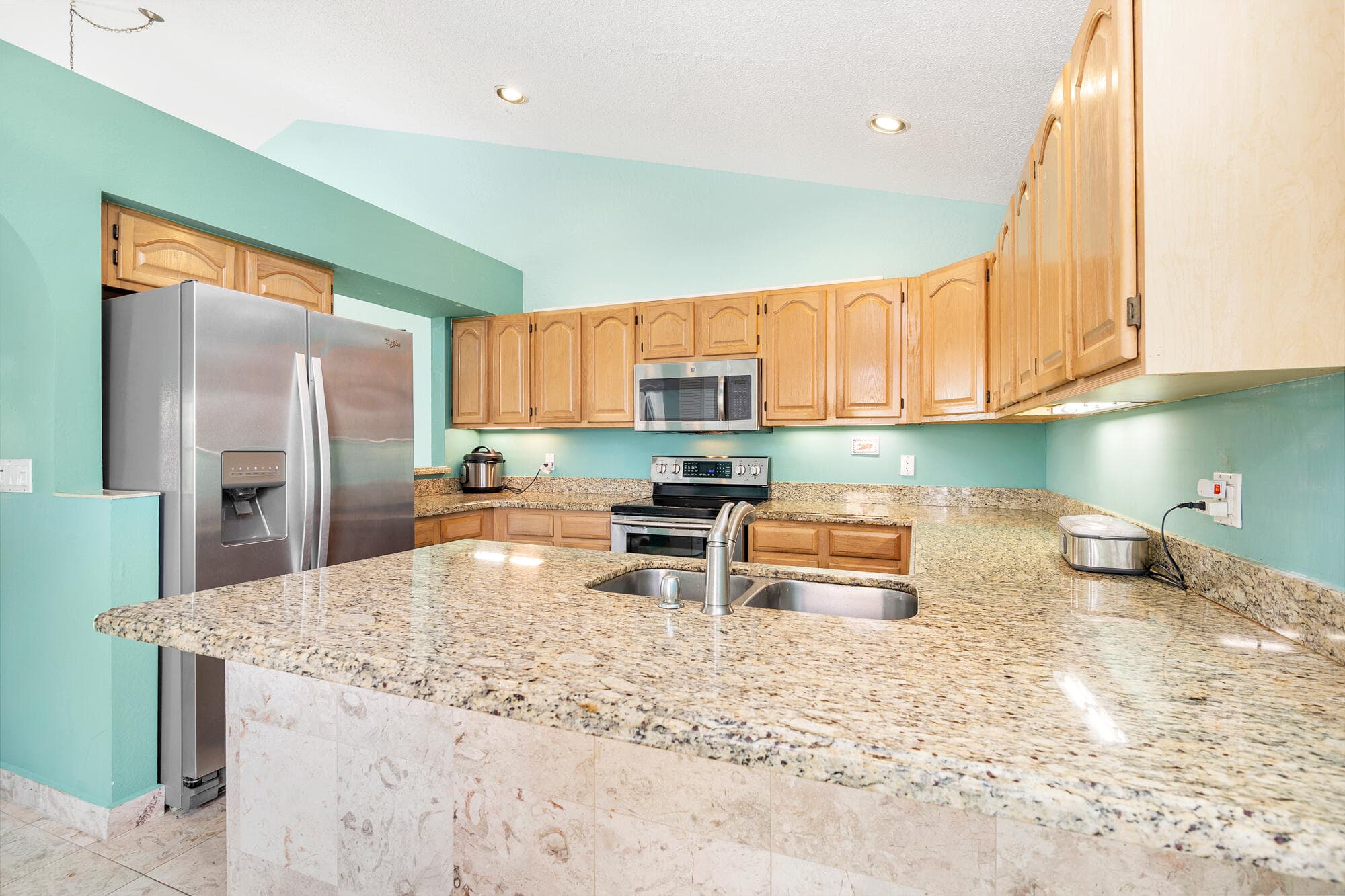 9213 Heathridge Drive, West Palm Beach, FL 33411 11
