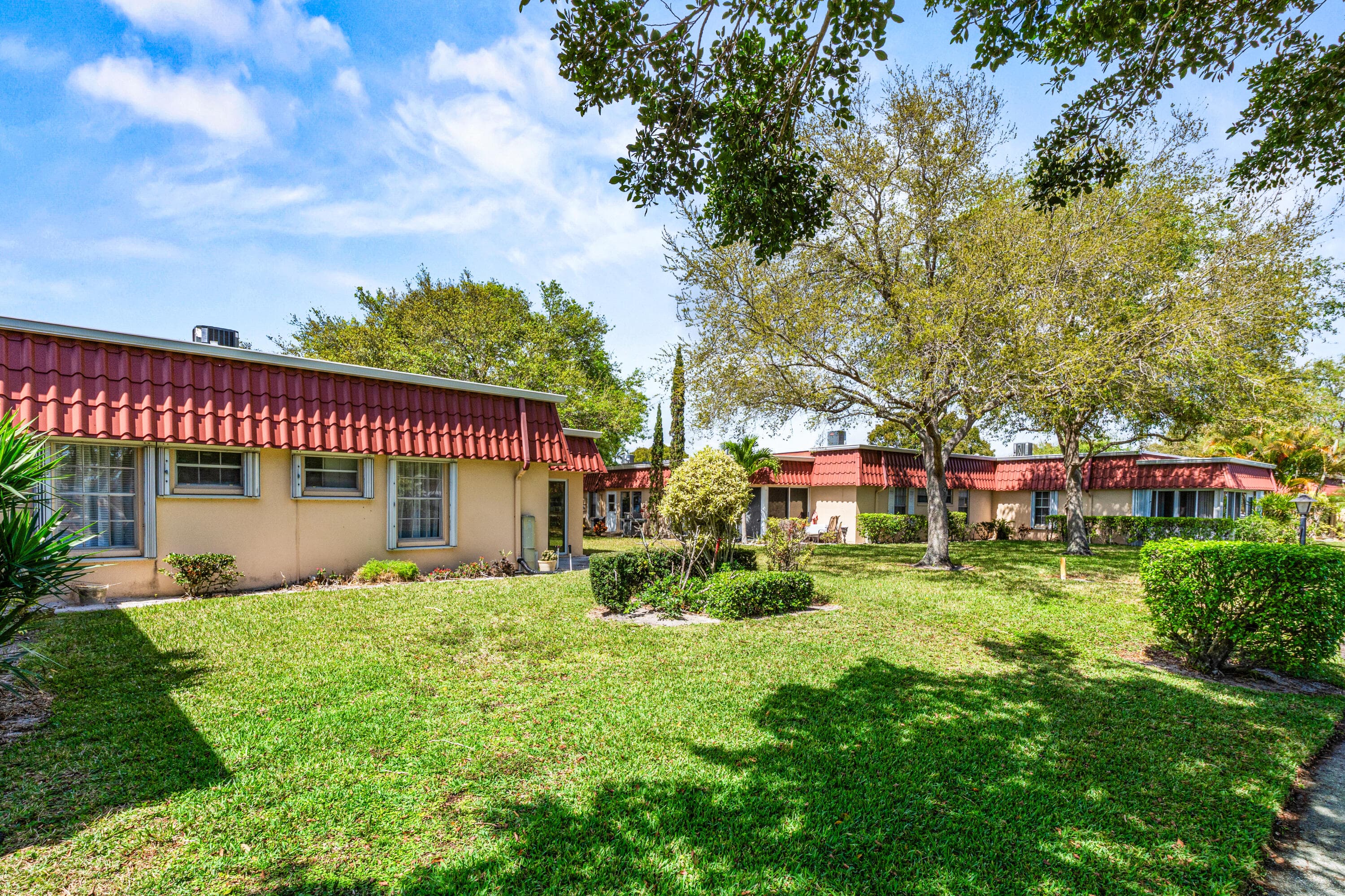 733 Nantucket Circle, Lake Worth, FL 33467 25