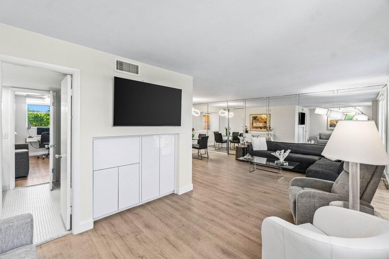 6461 NW 2nd Avenue 411, Boca Raton, FL 33487 13