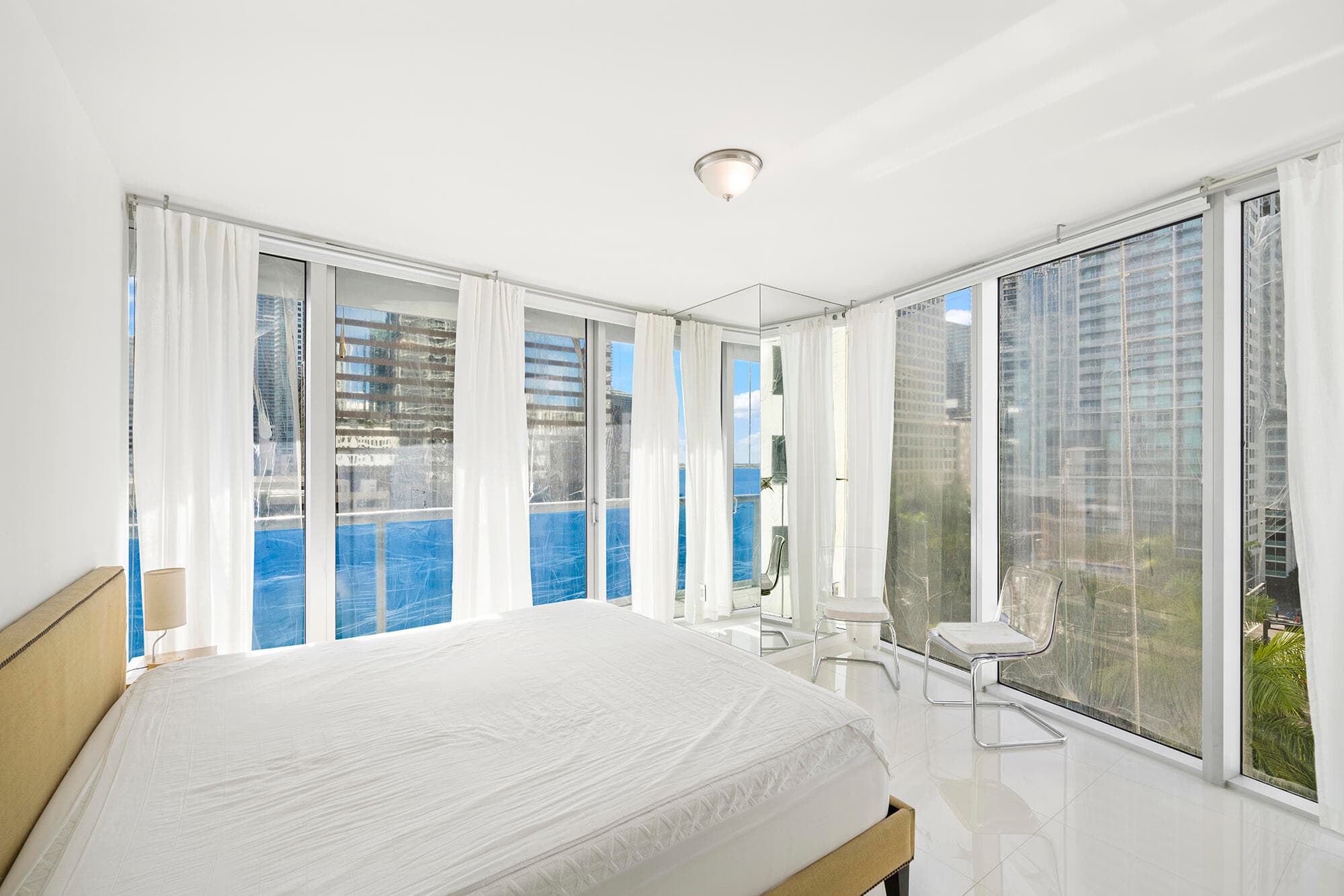 495 Brickell Avenue 911, Miami, FL 33131 8