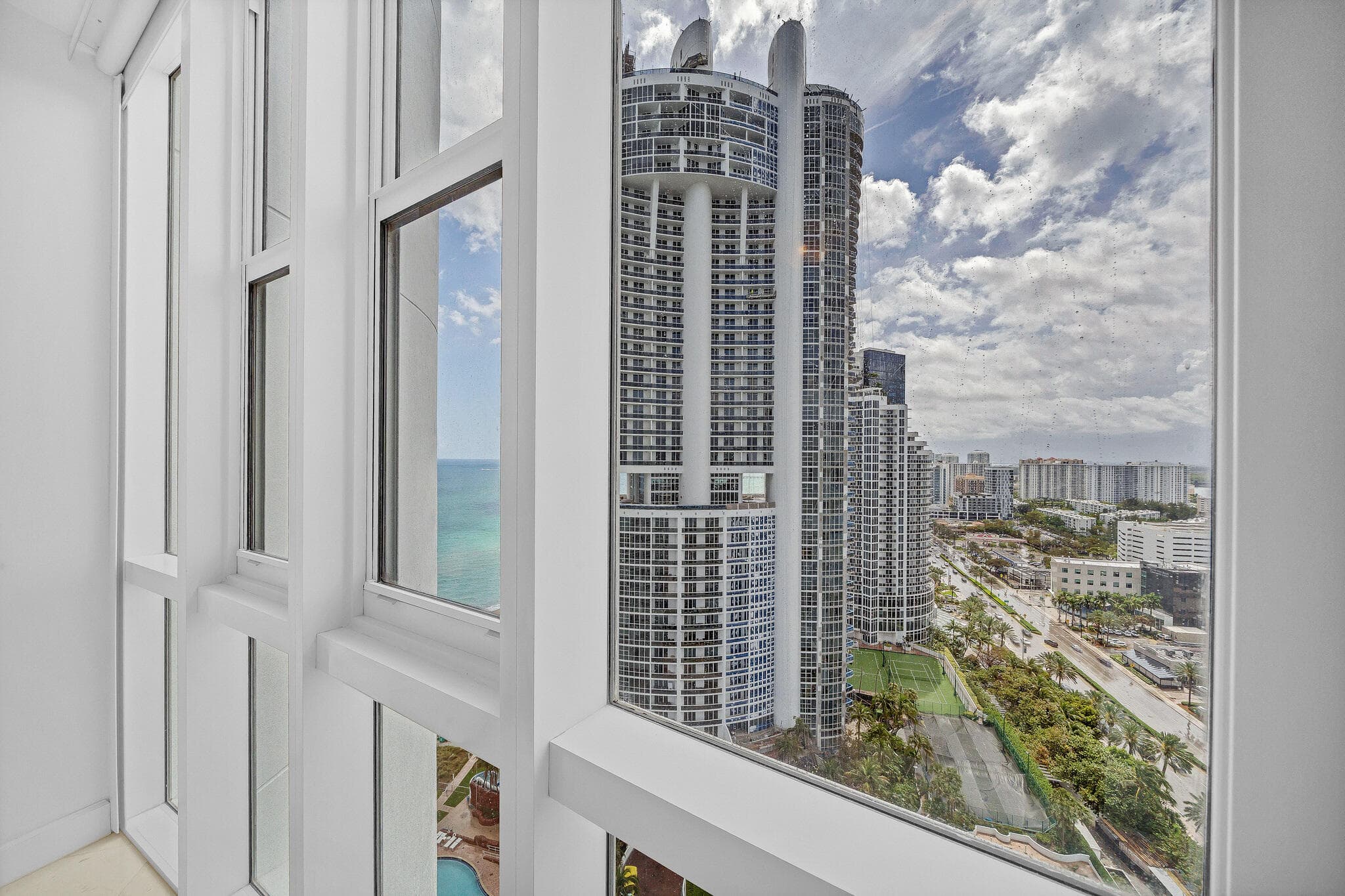 18201 Collins Avenue 3301a, Sunny Isles Beach, FL 33160 42