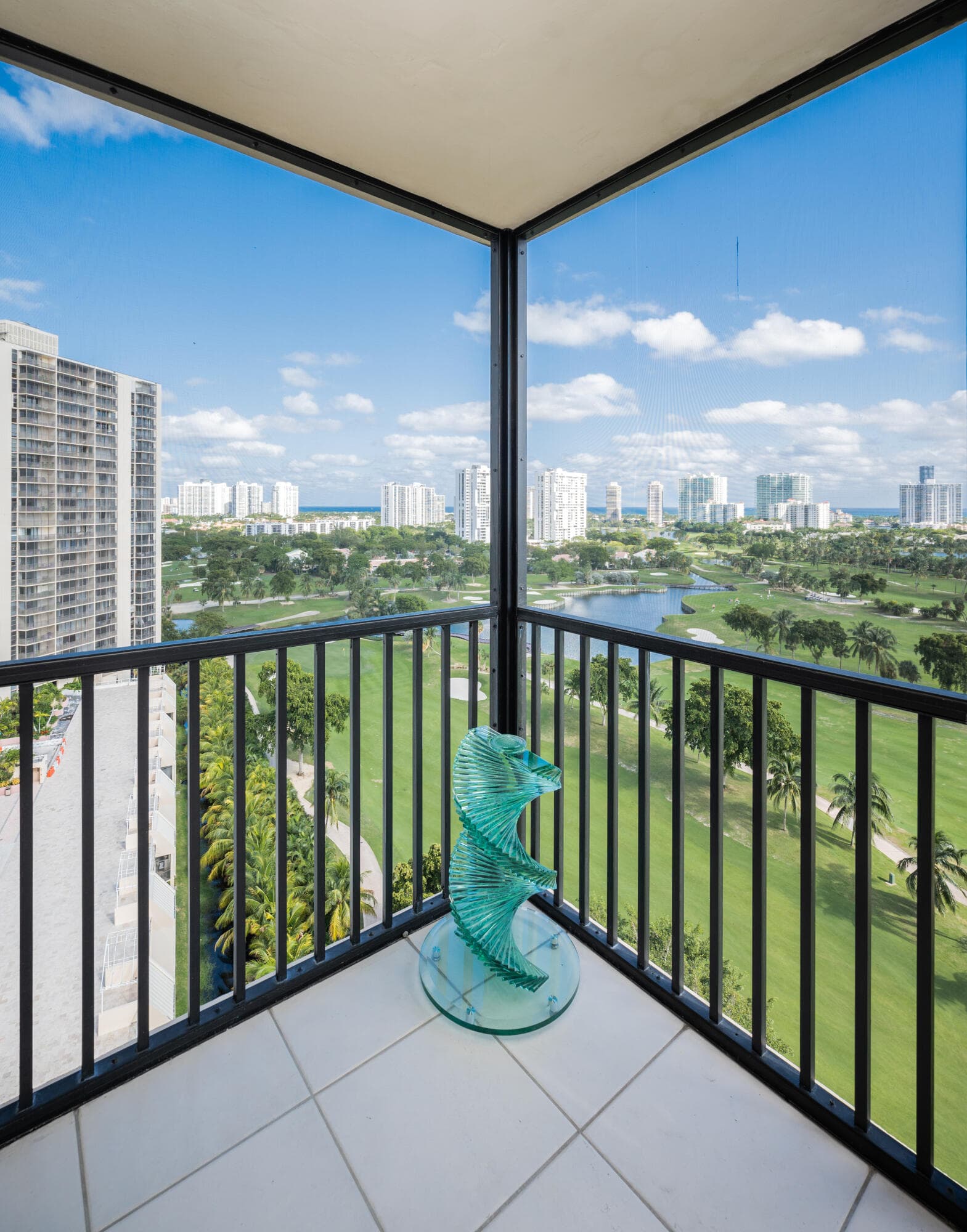20335 W Country Club Drive 1704, Aventura, FL 33180 18