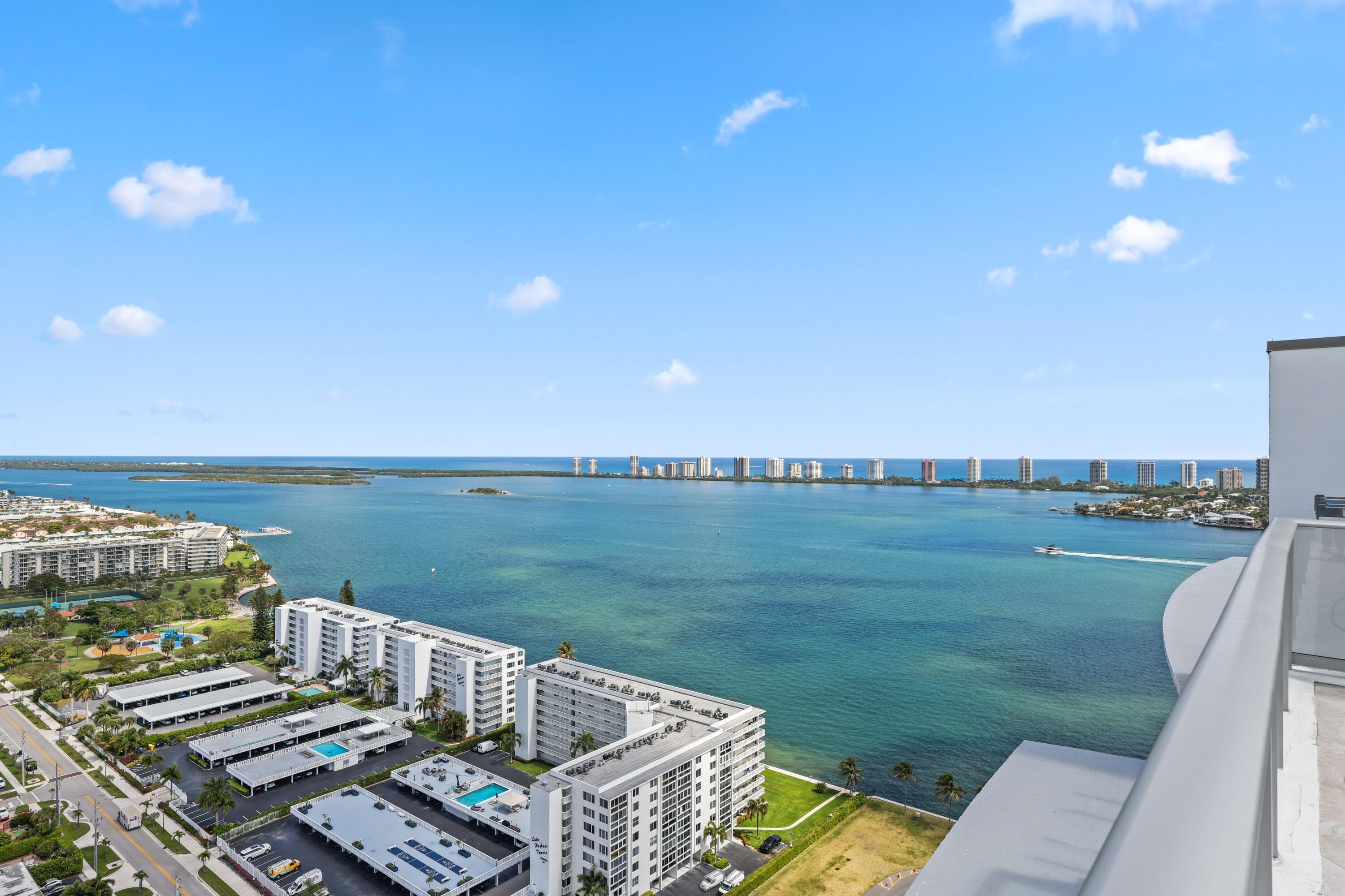 220 Lake Shore Drive 1823, Lake Park, FL 33403 29