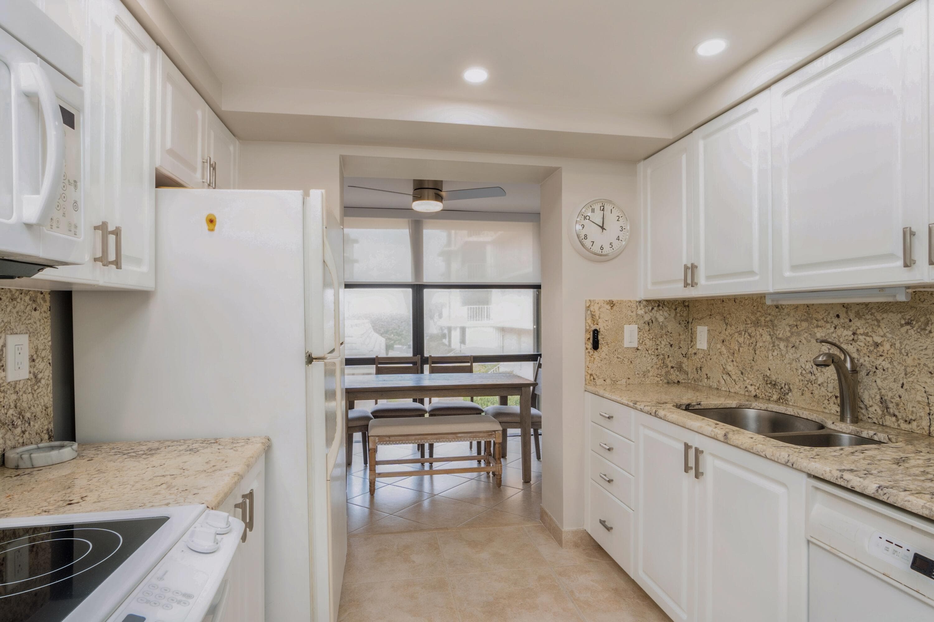 3200 S Ocean Boulevard B104, Palm Beach, FL 33480 12