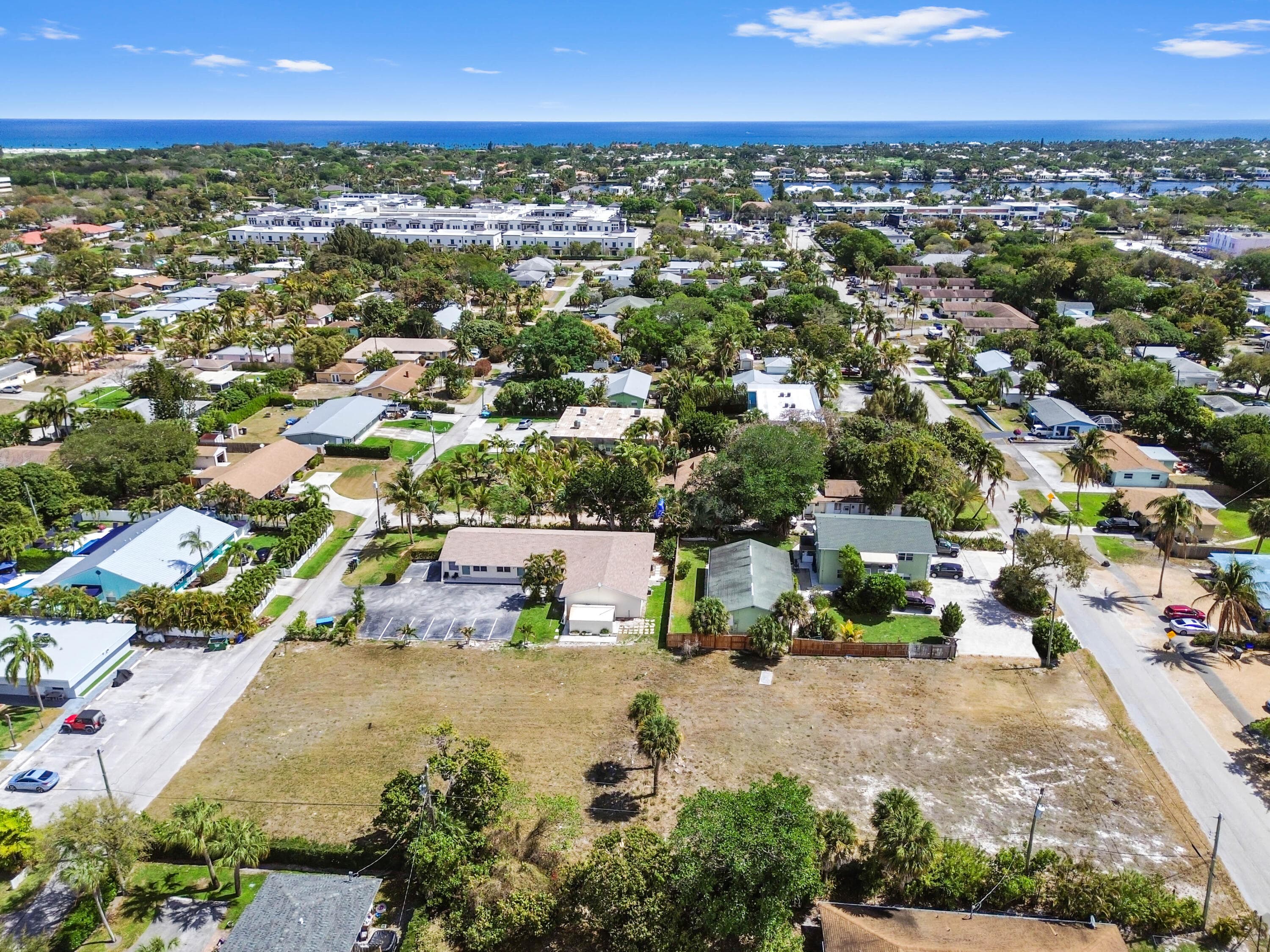 1955 Juno Road, North Palm Beach, FL 33408 5