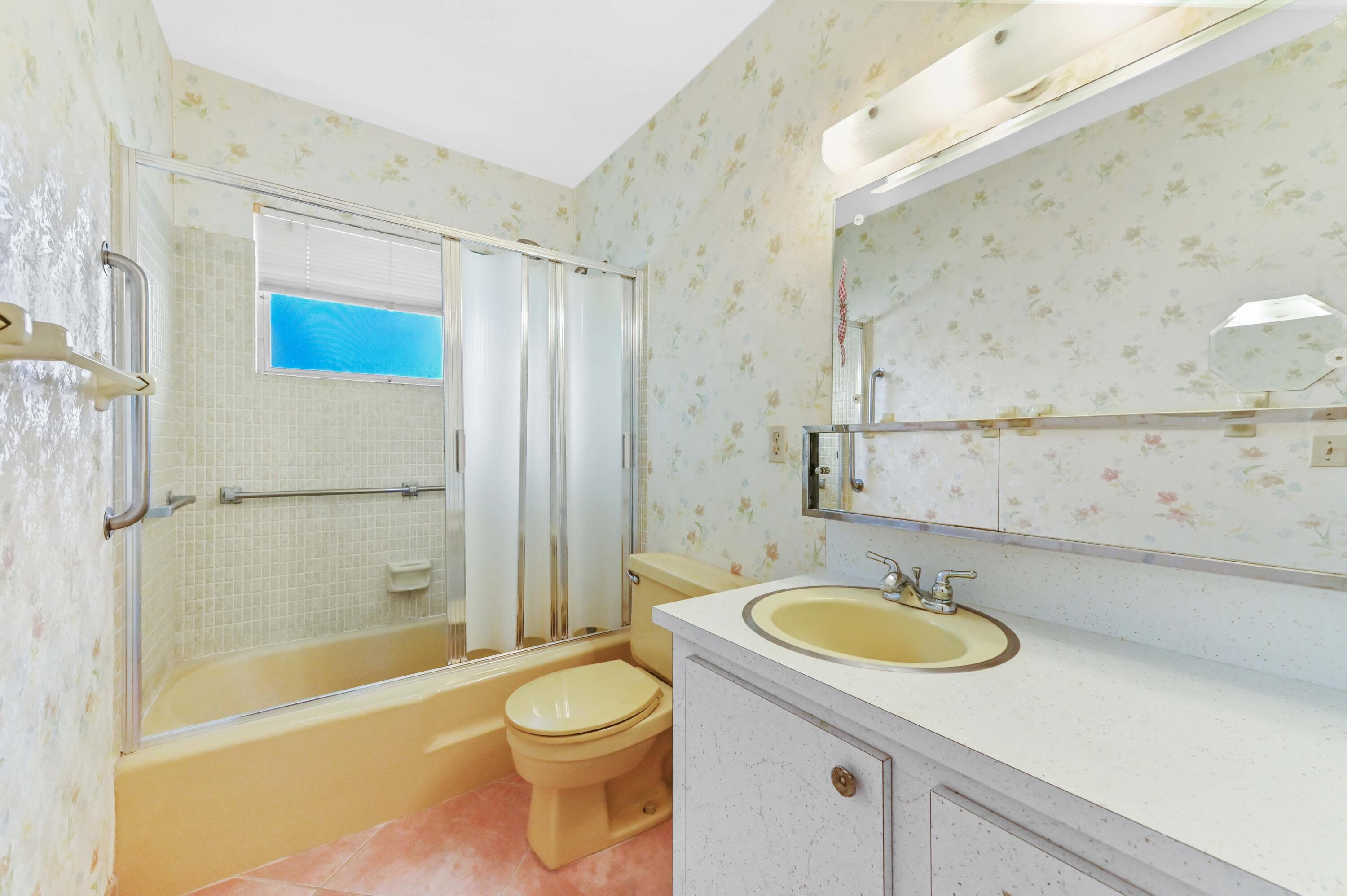 2915 Crosley Drive W Unit B, West Palm Beach, FL 33415 8