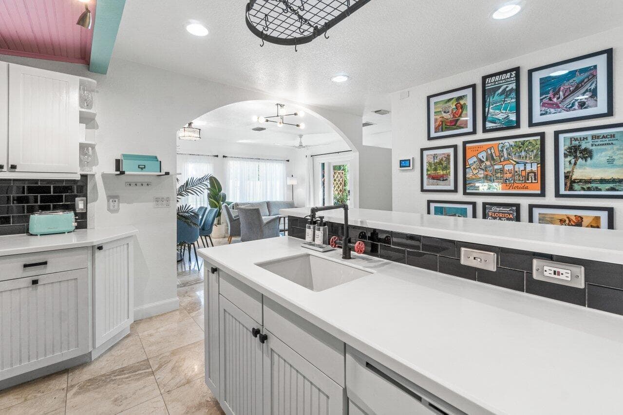 1911 Parker Avenue, West Palm Beach, FL 33401 23