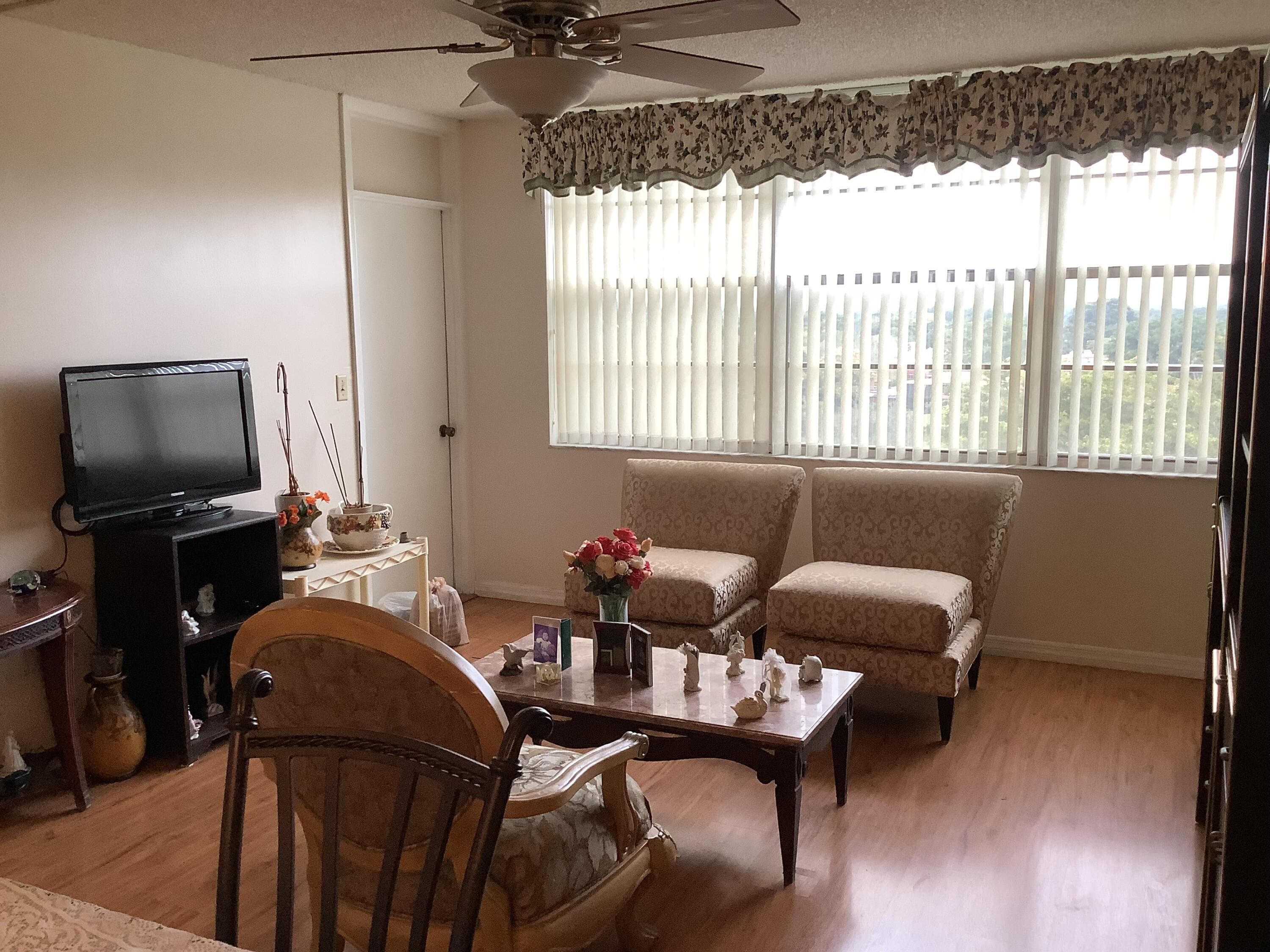 1300 Saint Charles Place Unit Ph13, Pembroke Pines, FL 33026 36