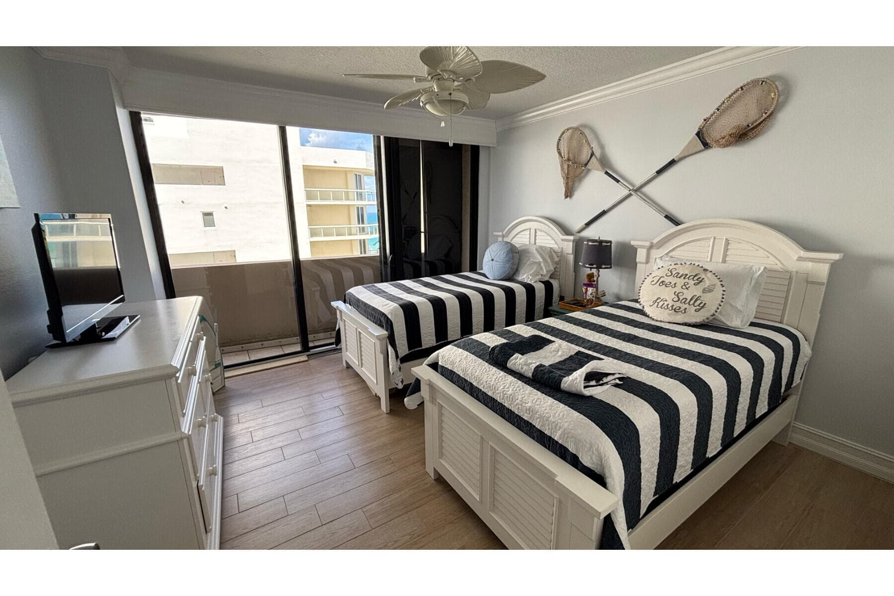 4200 N Ocean Avenue 1-605, Riviera Beach, FL 33407 19