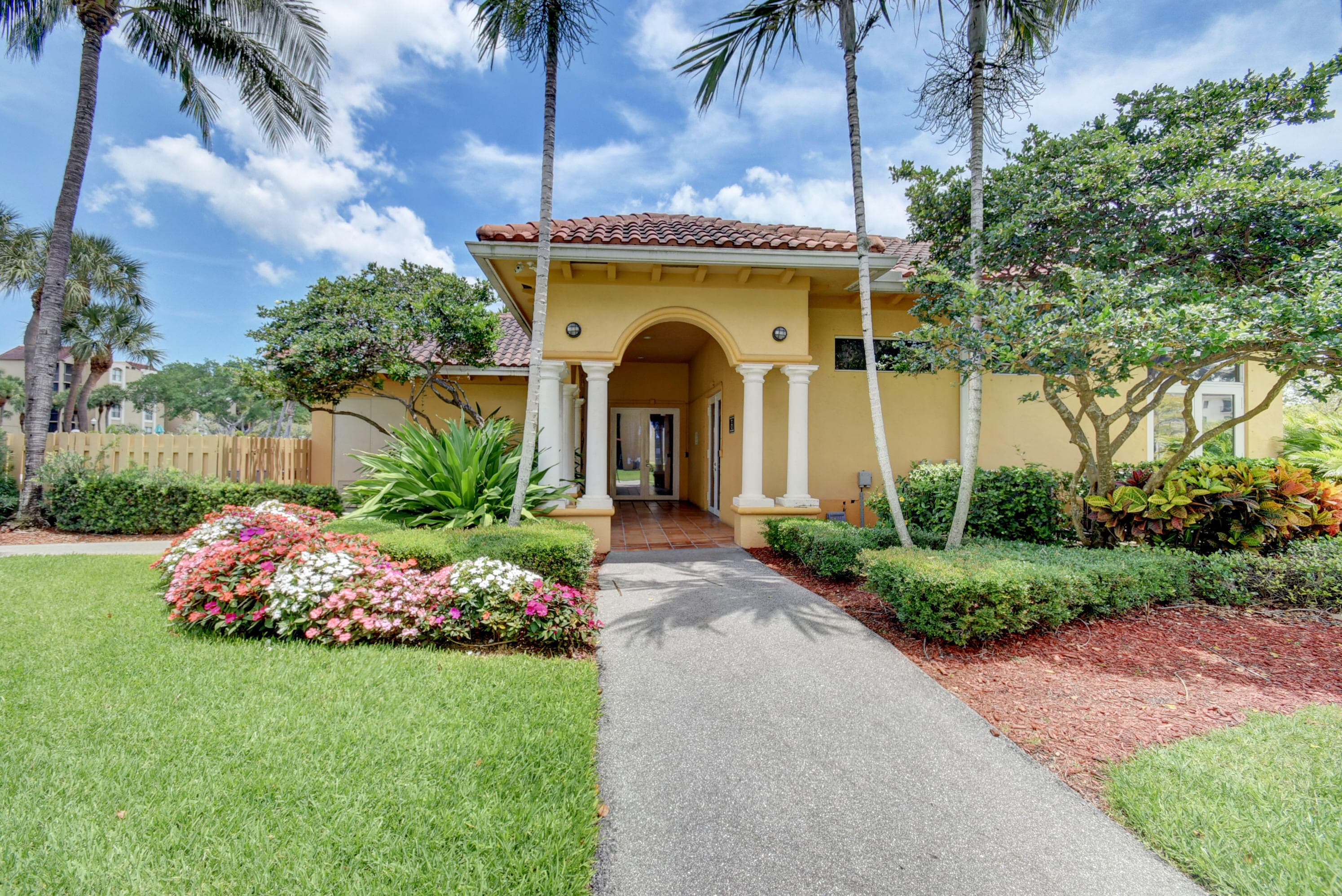 950 Lavers Circle F307, Delray Beach, FL 33444 42