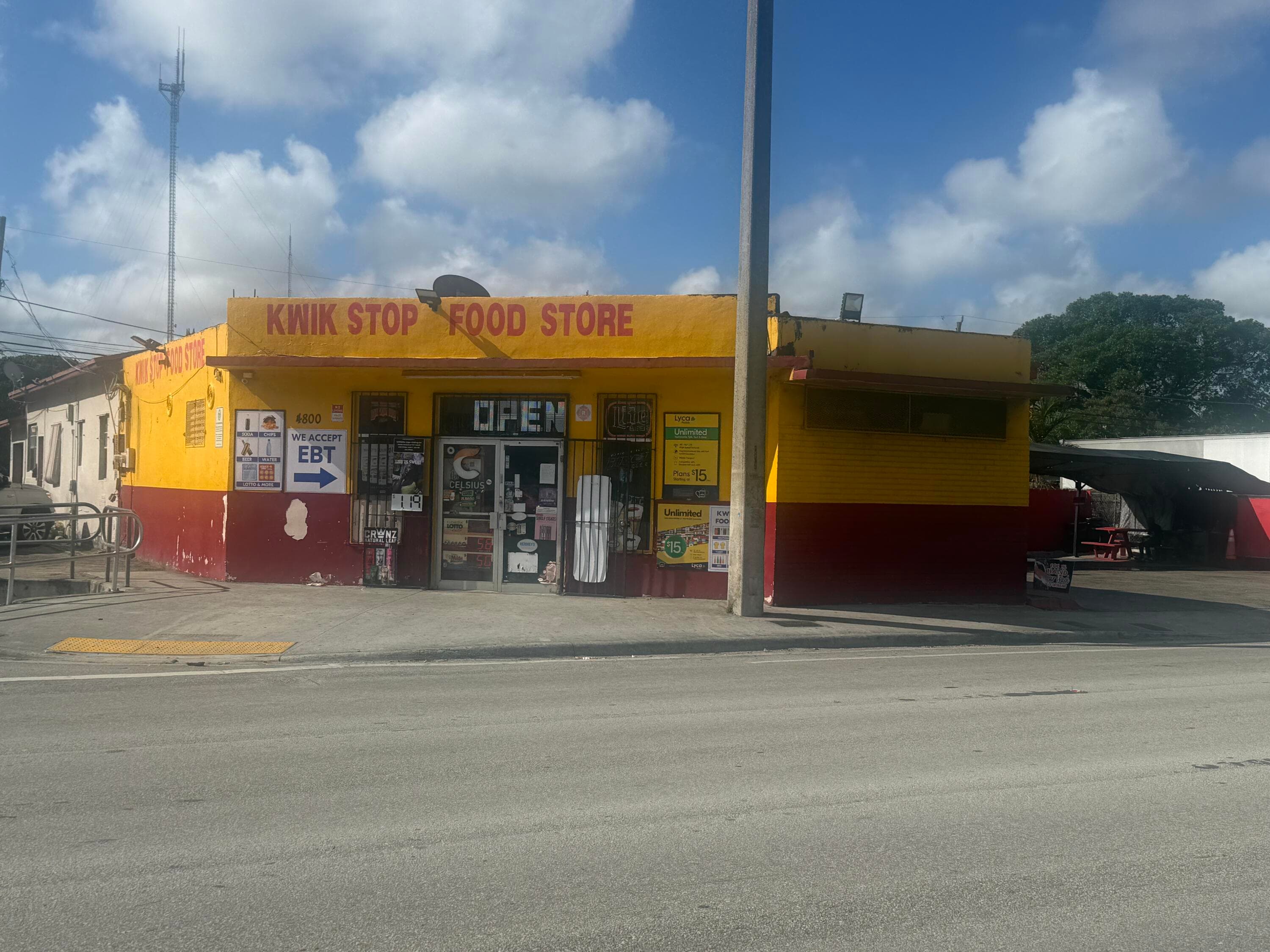 4800 Pembroke Road, West Park, FL 33021 17