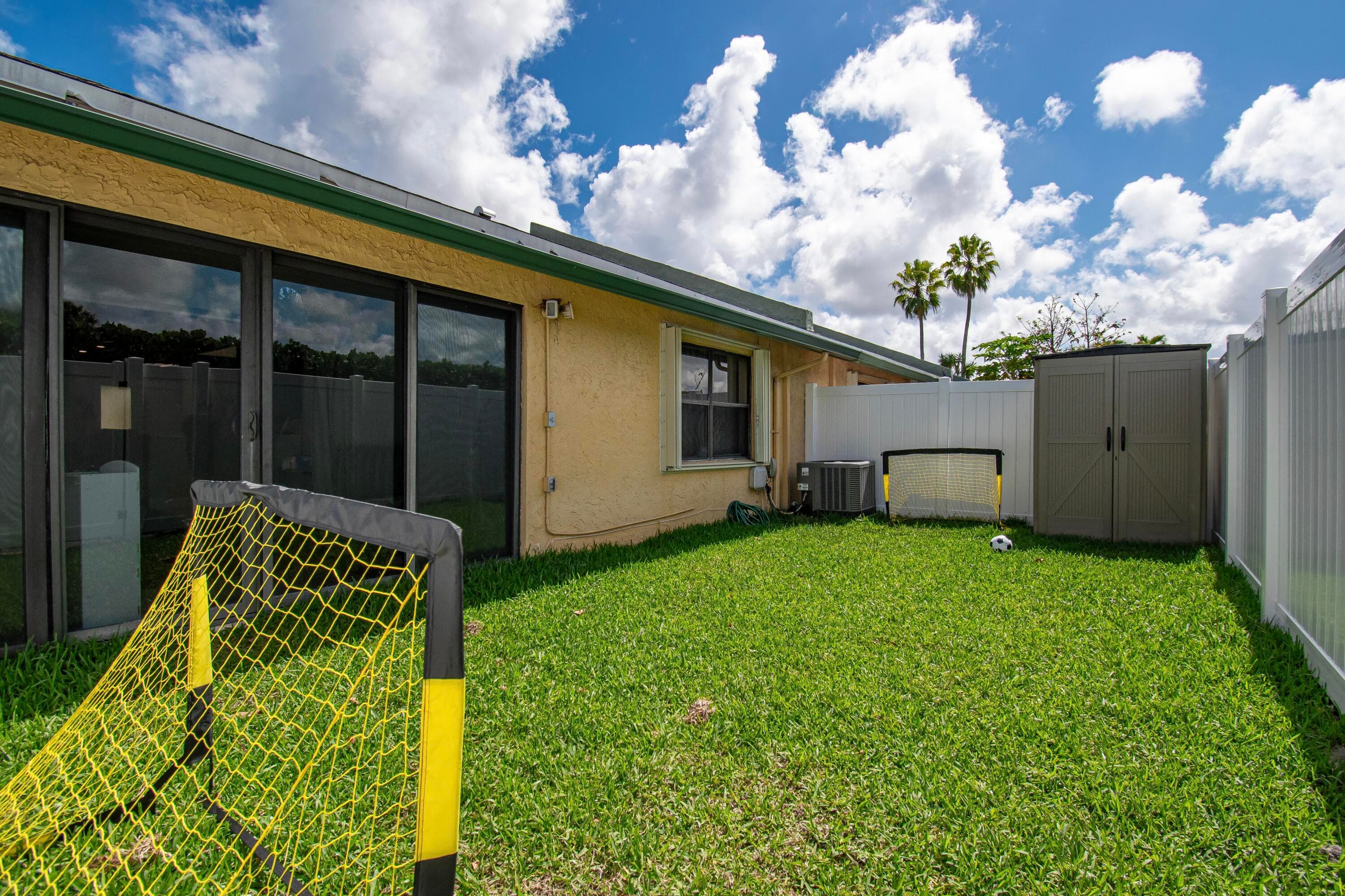 22163 Thomas Terrace, Boca Raton, FL 33433 39