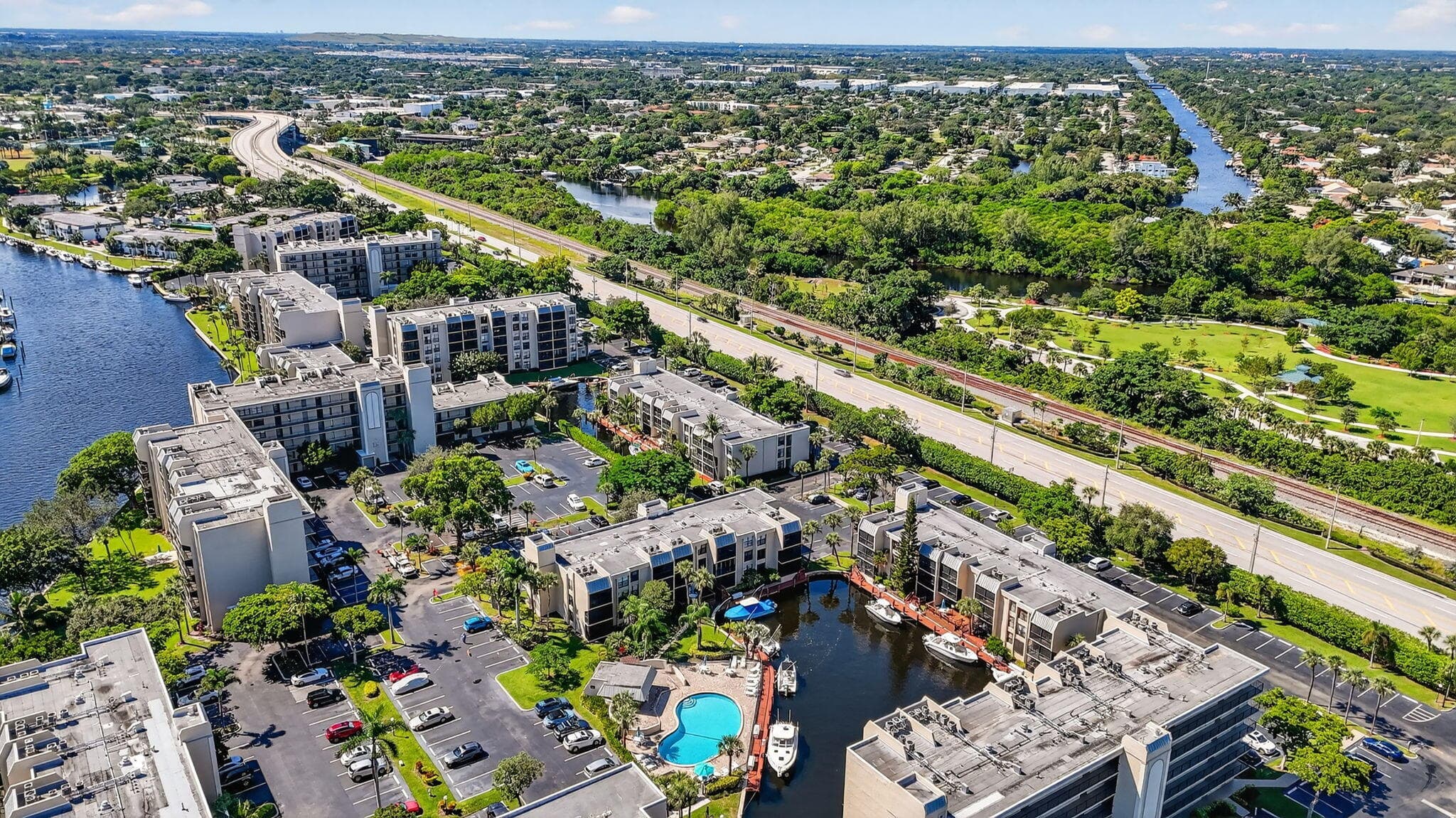 11 Royal Palm Way 3040, Boca Raton, FL 33432 46