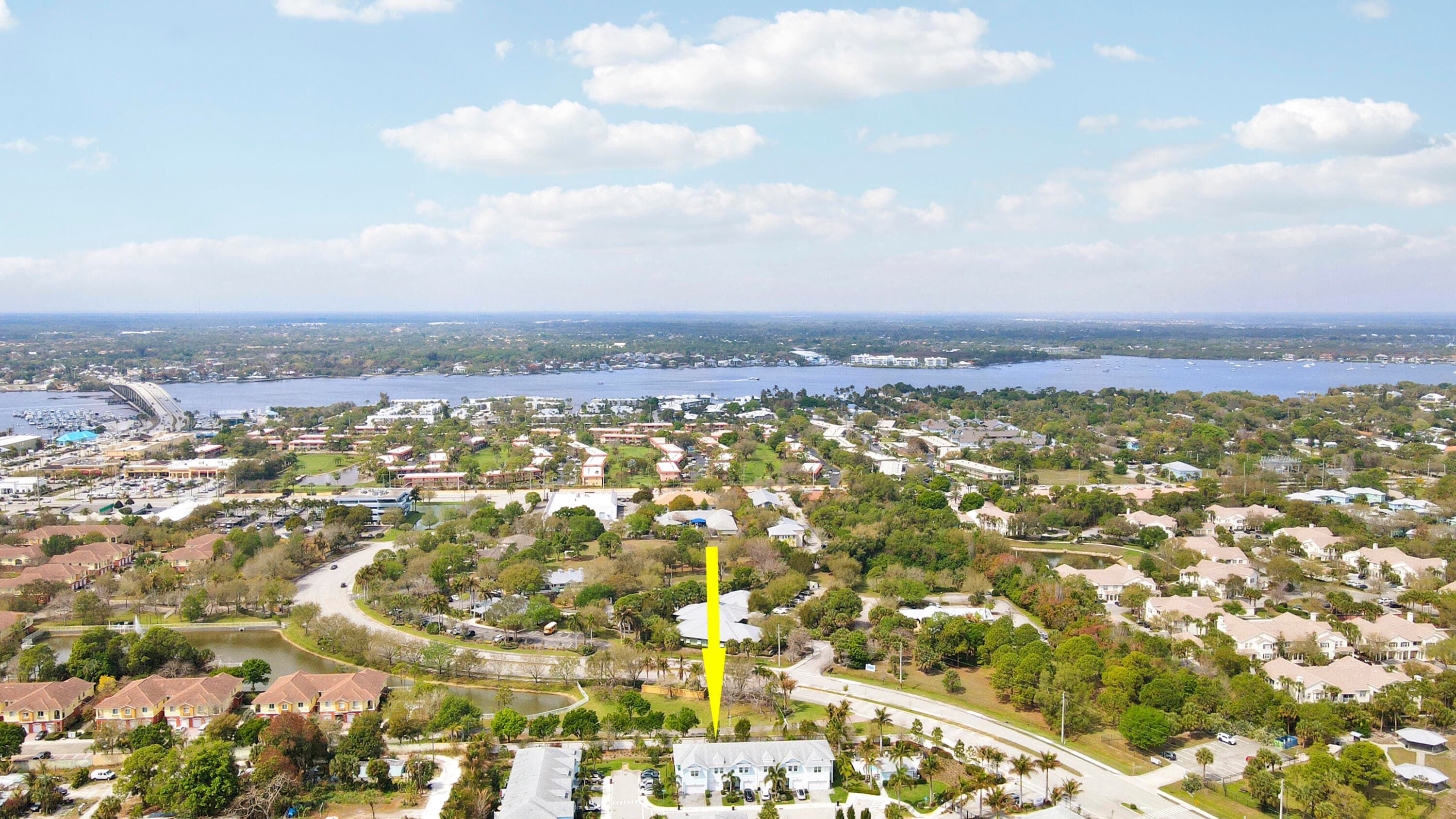 303 SE Halifax Lane, Stuart, FL 34994 29