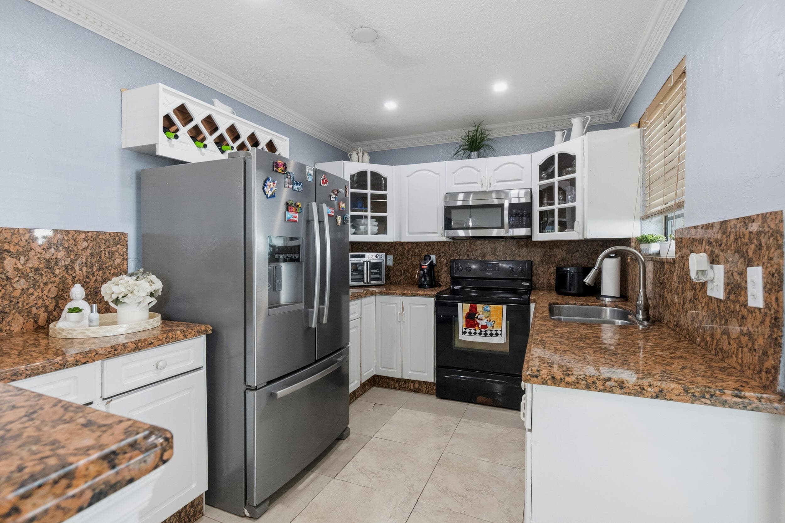 4970 E Palm Court, Hialeah, FL 33013 9