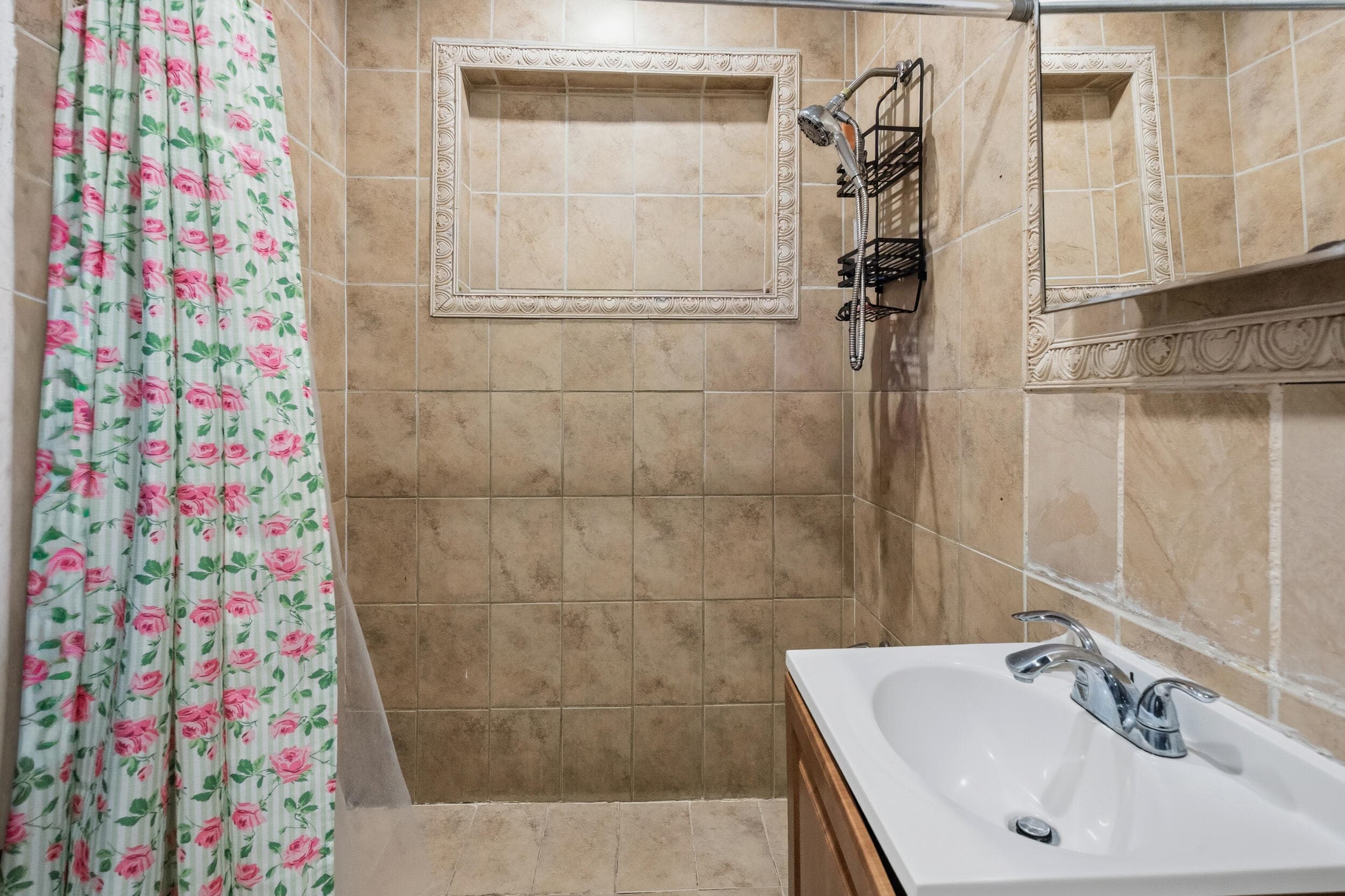 4970 E Palm Court, Hialeah, FL 33013 18