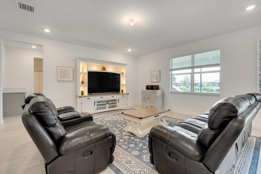 12328 SW Roma Circle, Port St. Lucie, FL 34987 21