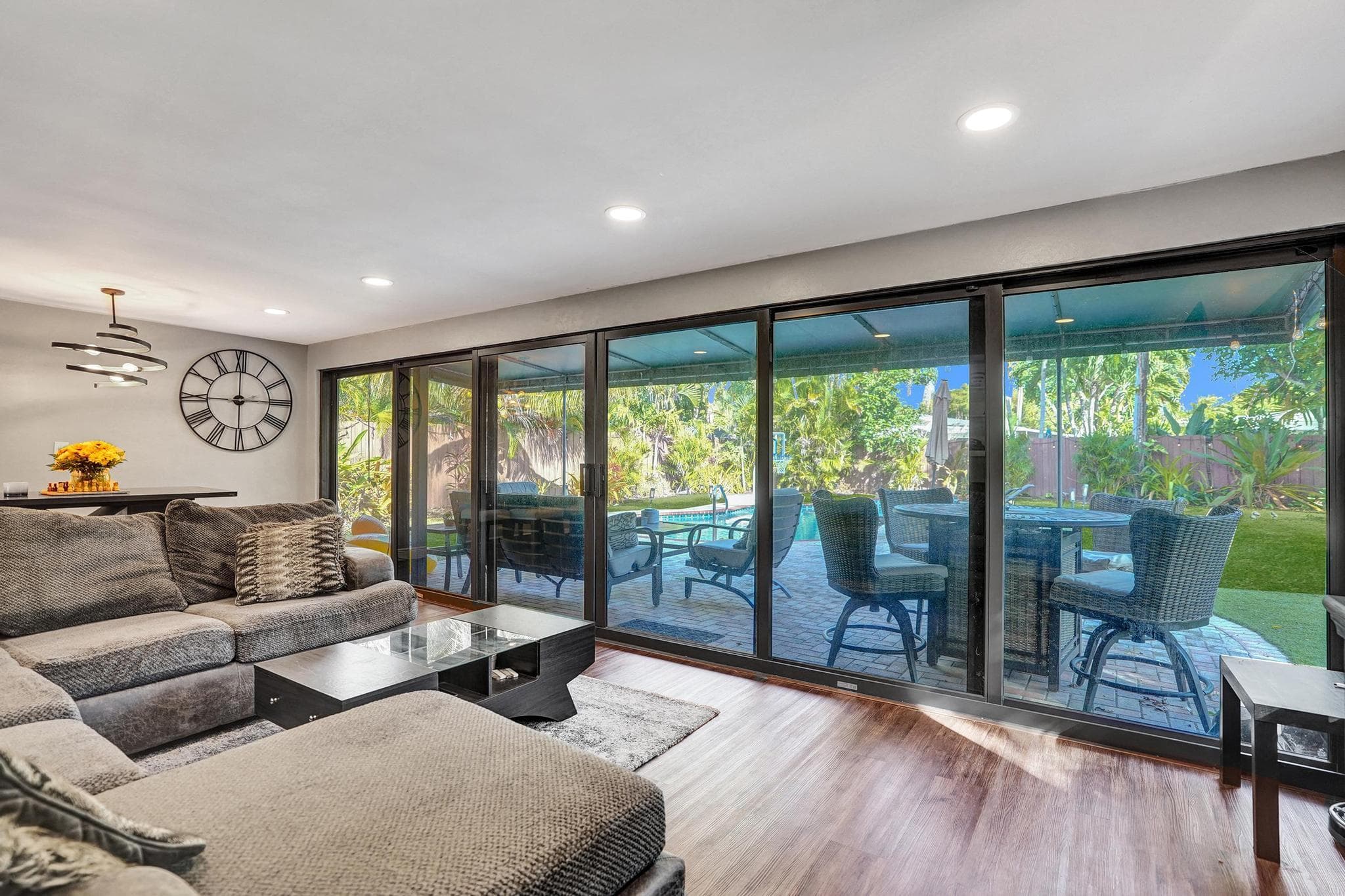 1728 NE 17th Terrace, Fort Lauderdale, FL 33305 37