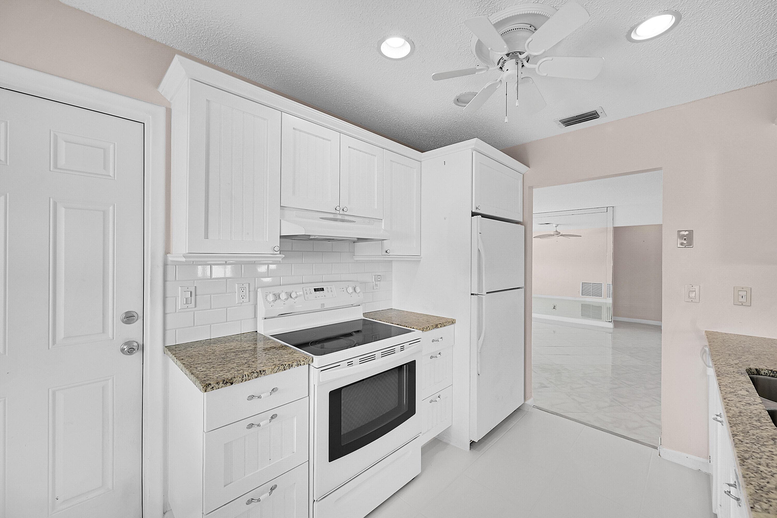 1515 SW 21st Street, Boynton Beach, FL 33426 11