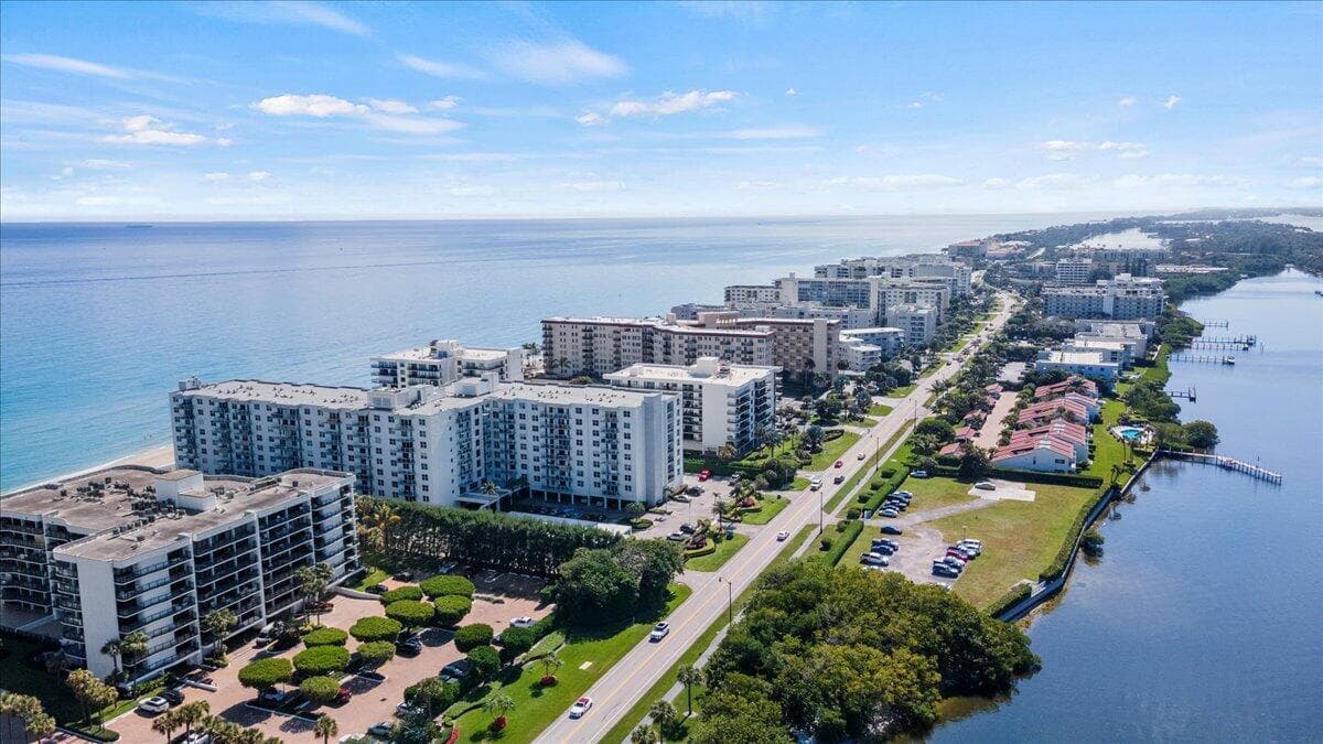 3450 S Ocean Boulevard 8120, Palm Beach, FL 33480 31