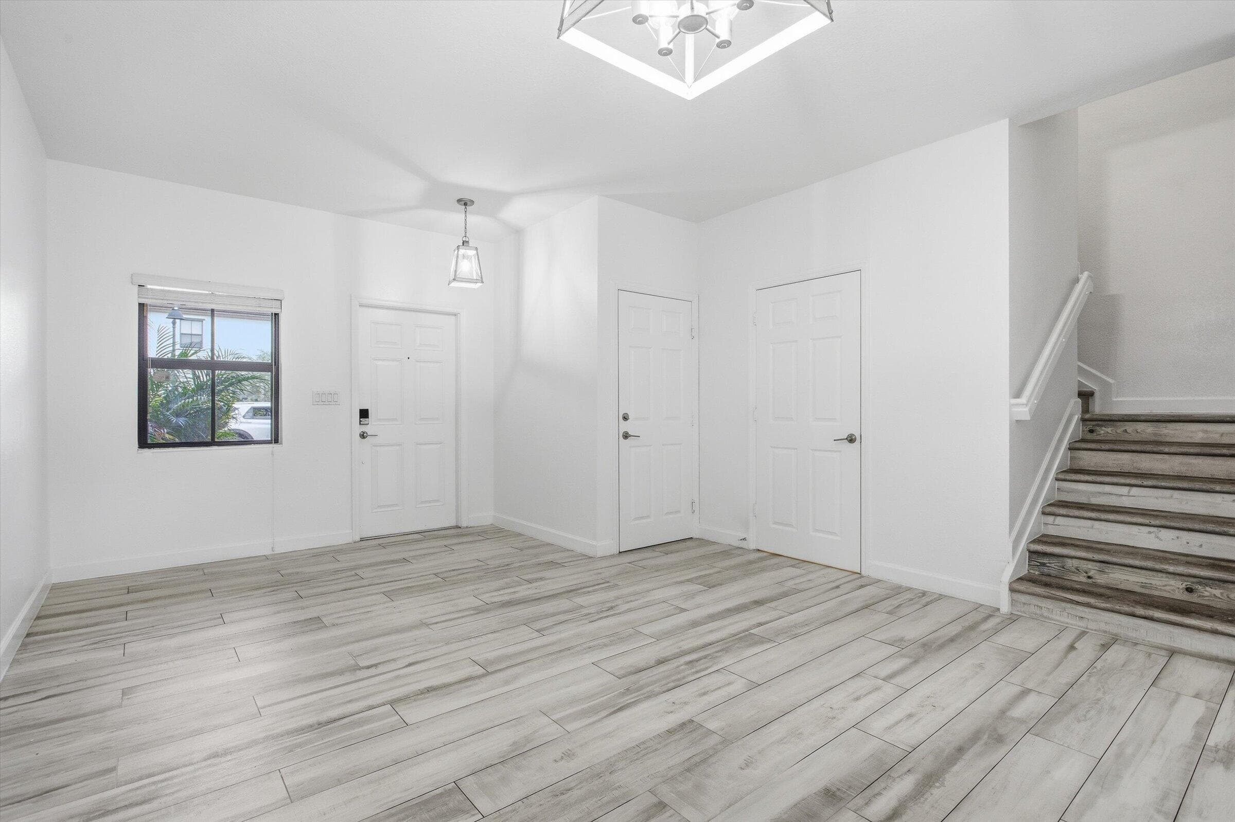 5884 Mustang Manor, Davie, FL 33314 6