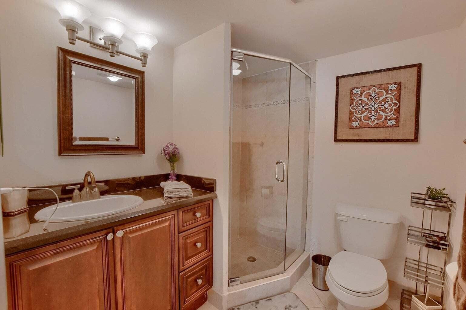 3 Royal Palm Way 102, Boca Raton, FL 33432 30