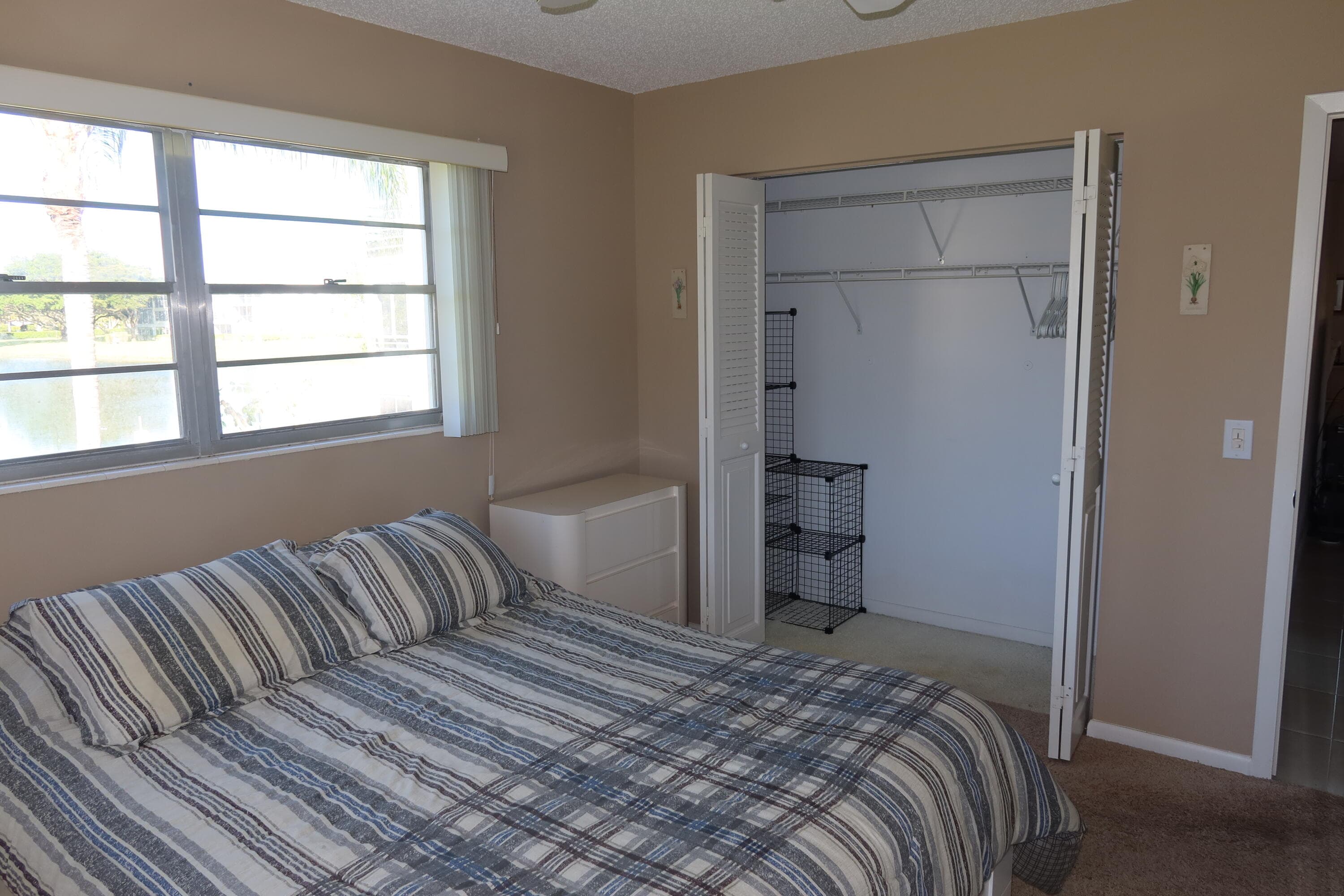 102 Brighton C, Boca Raton, FL 33434 9